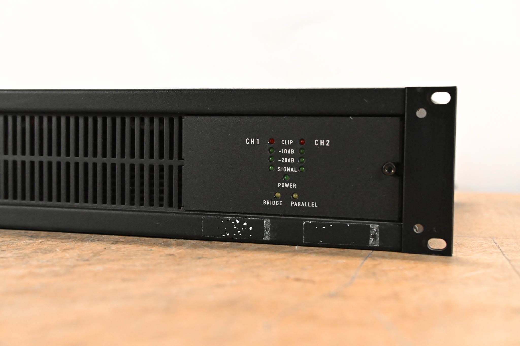 QSC CX702 2-Channel 700W Power Amplifier