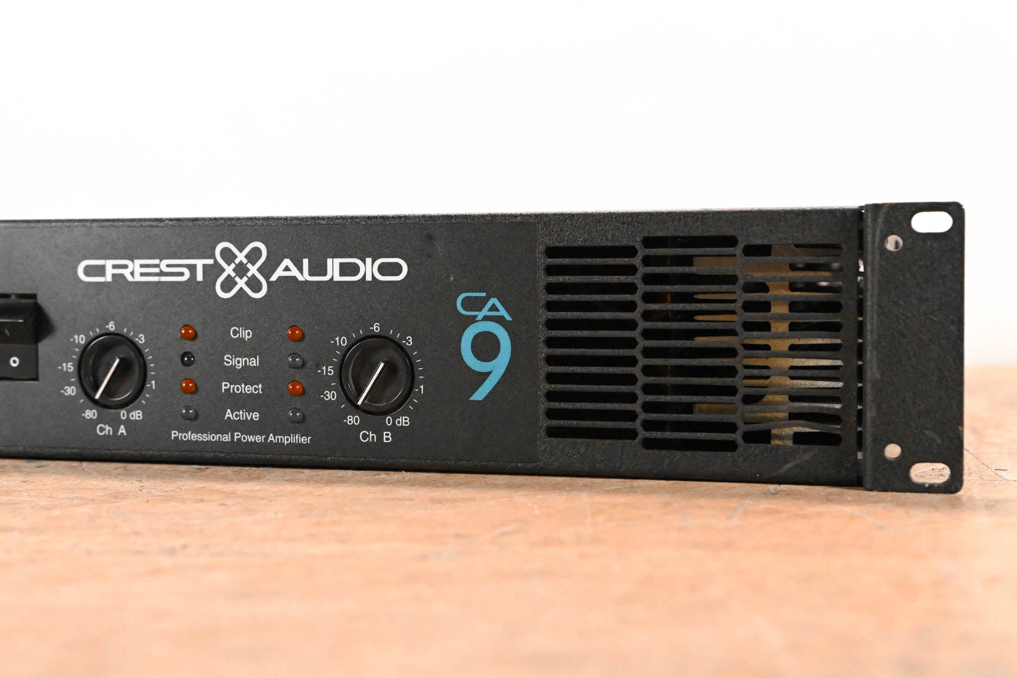 Crest Audio CA9 2-Channel Power Amplifier