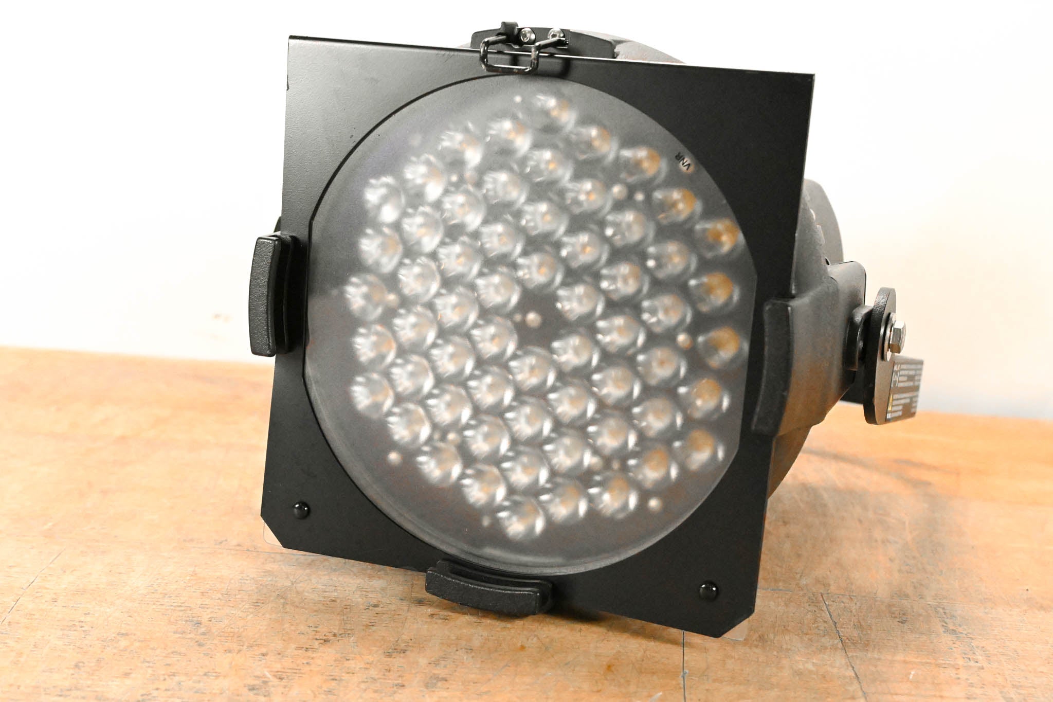 ETC Desire D60 Studio HD LED Par Wash Light