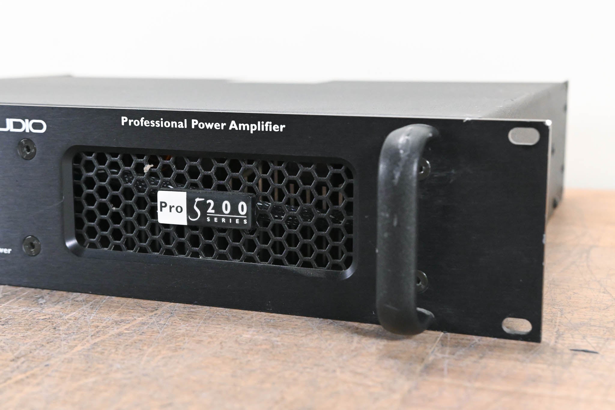 Crest Audio Pro 5200 Two-Channel Power Amplifier