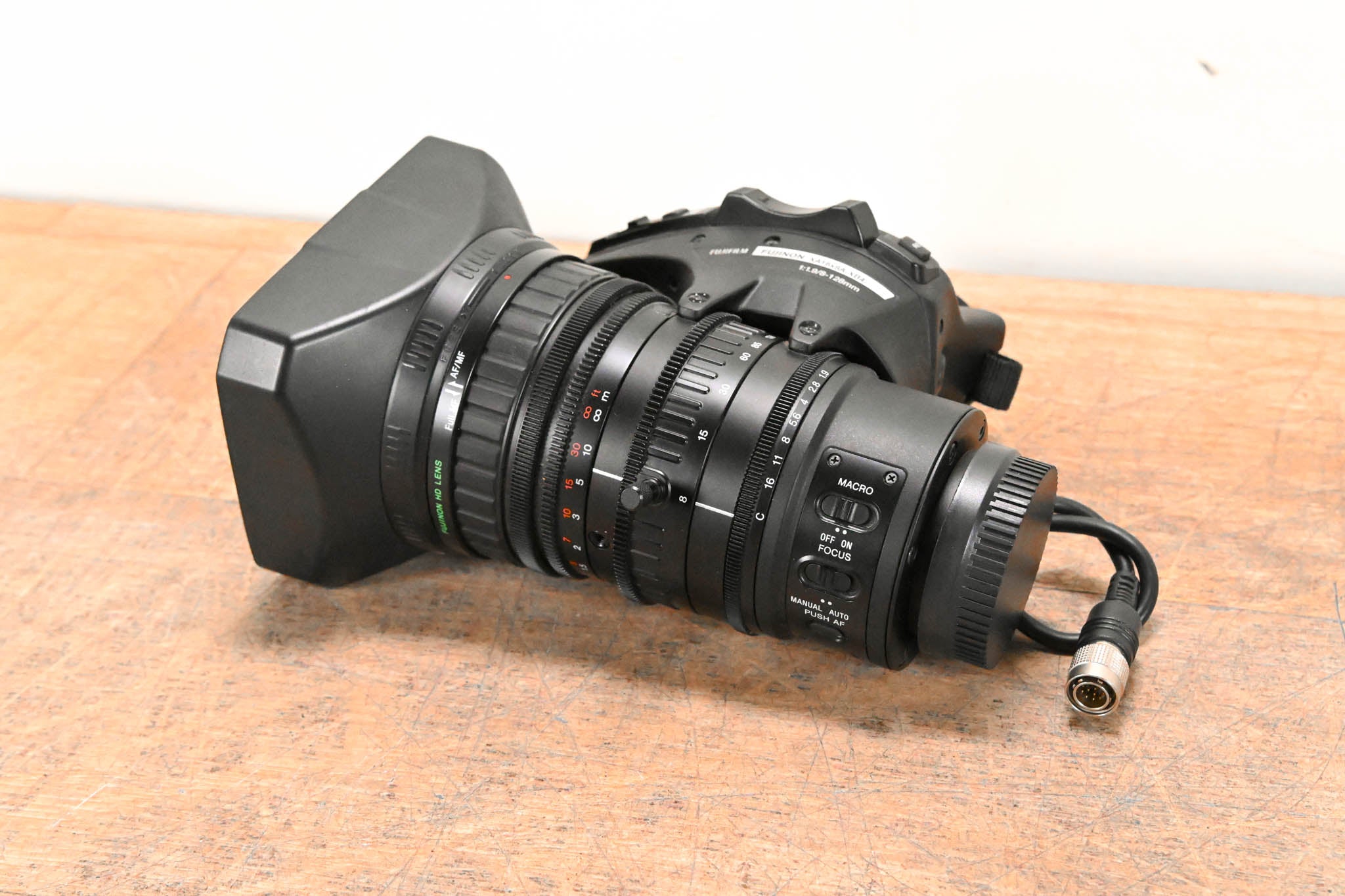 Fujinon XA16x8A-XB4 Broadcast Zoom Lens - 1:1.9/8-128mm