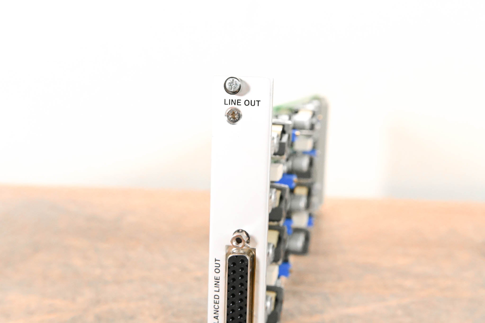 Studer 8-Channel Analog Line Out Card for D21m & D23m Modular I/O System