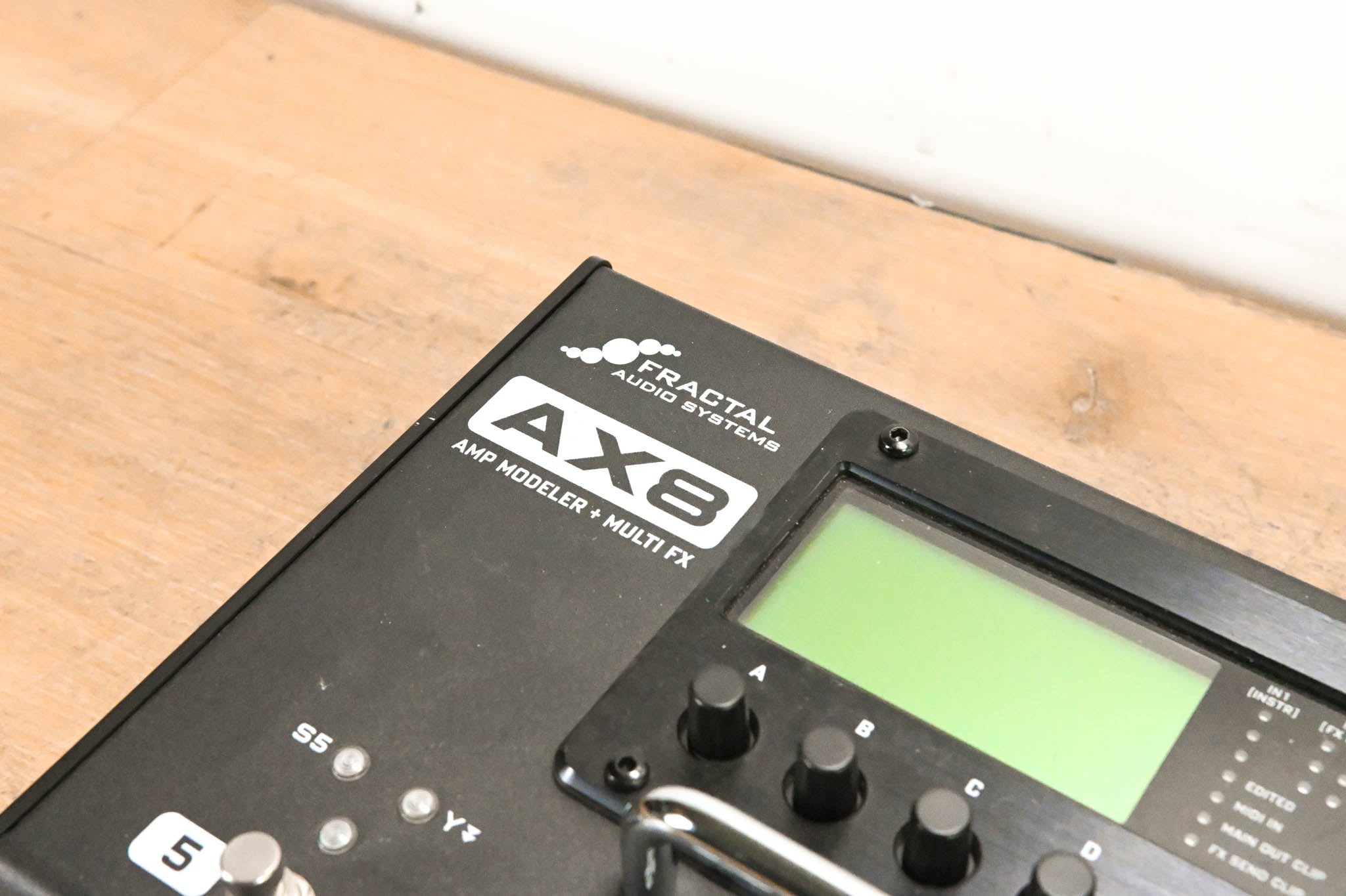 Fractal Audio Systems AX8 Amp Modeler and Multi FX
