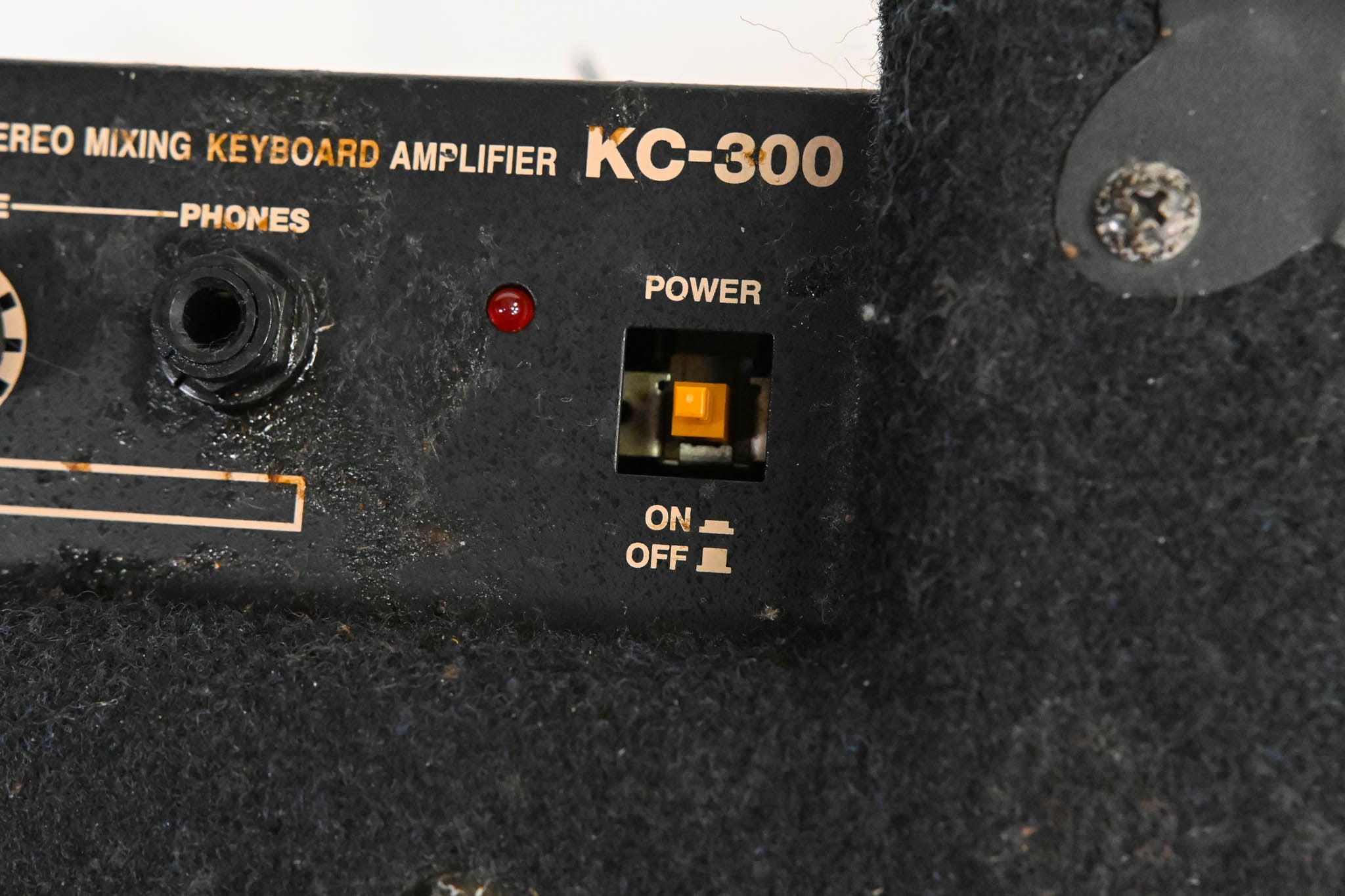 Roland KC-300 4-Channel 100-Watt 1x12" Keyboard Amplifier