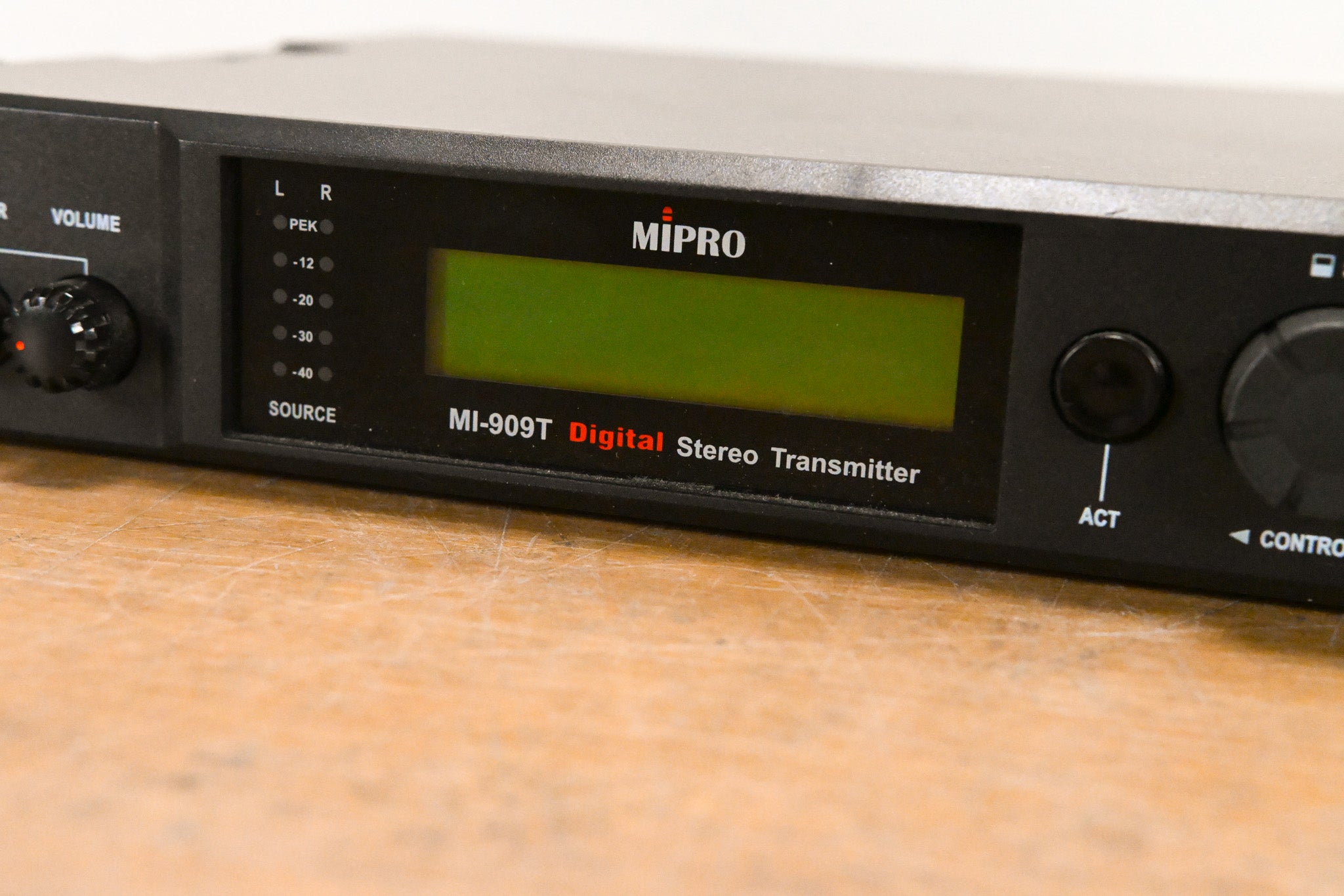 Mipro MI-909T/R Digital IEM System - 5E Range: 480-544 MHz (NO PSU)