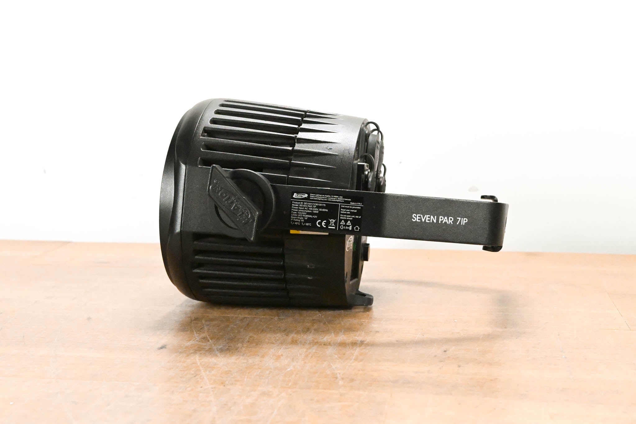 Elation SEVEN PAR 7IP 7-Color LED Par Wash Light (NO POWER CABLE)