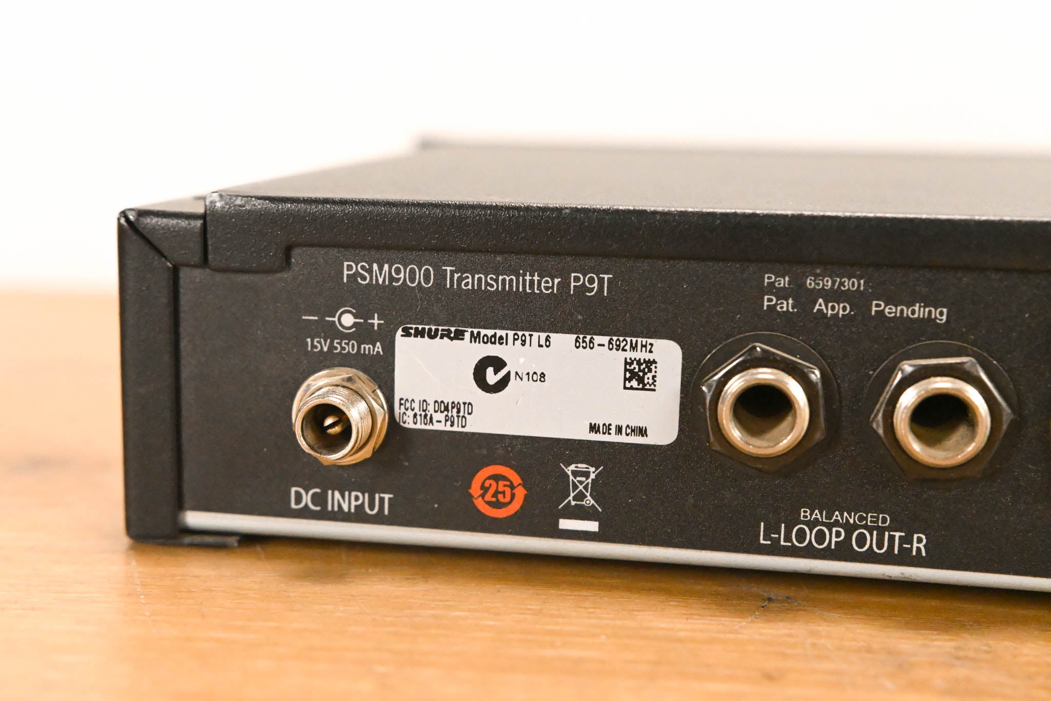 Shure PSM 900 Wireless IEM System L6 Band: 656-692 MHz (NO POWER SUPPLY)