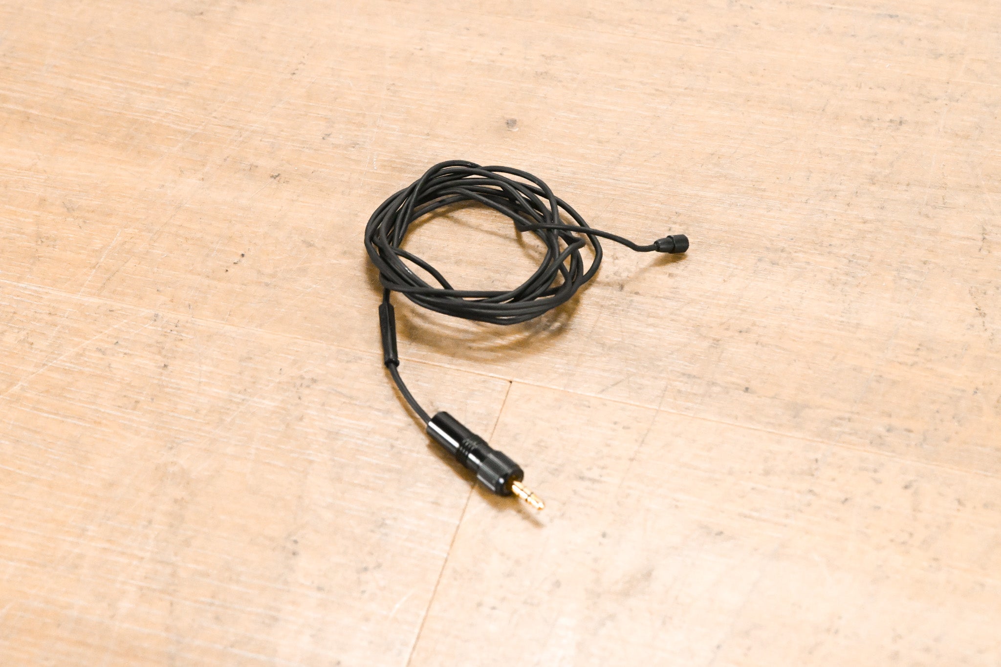 Sennheiser MKE 2 Lavalier Lapel Microphone w/ Locking 3.5mm Connector