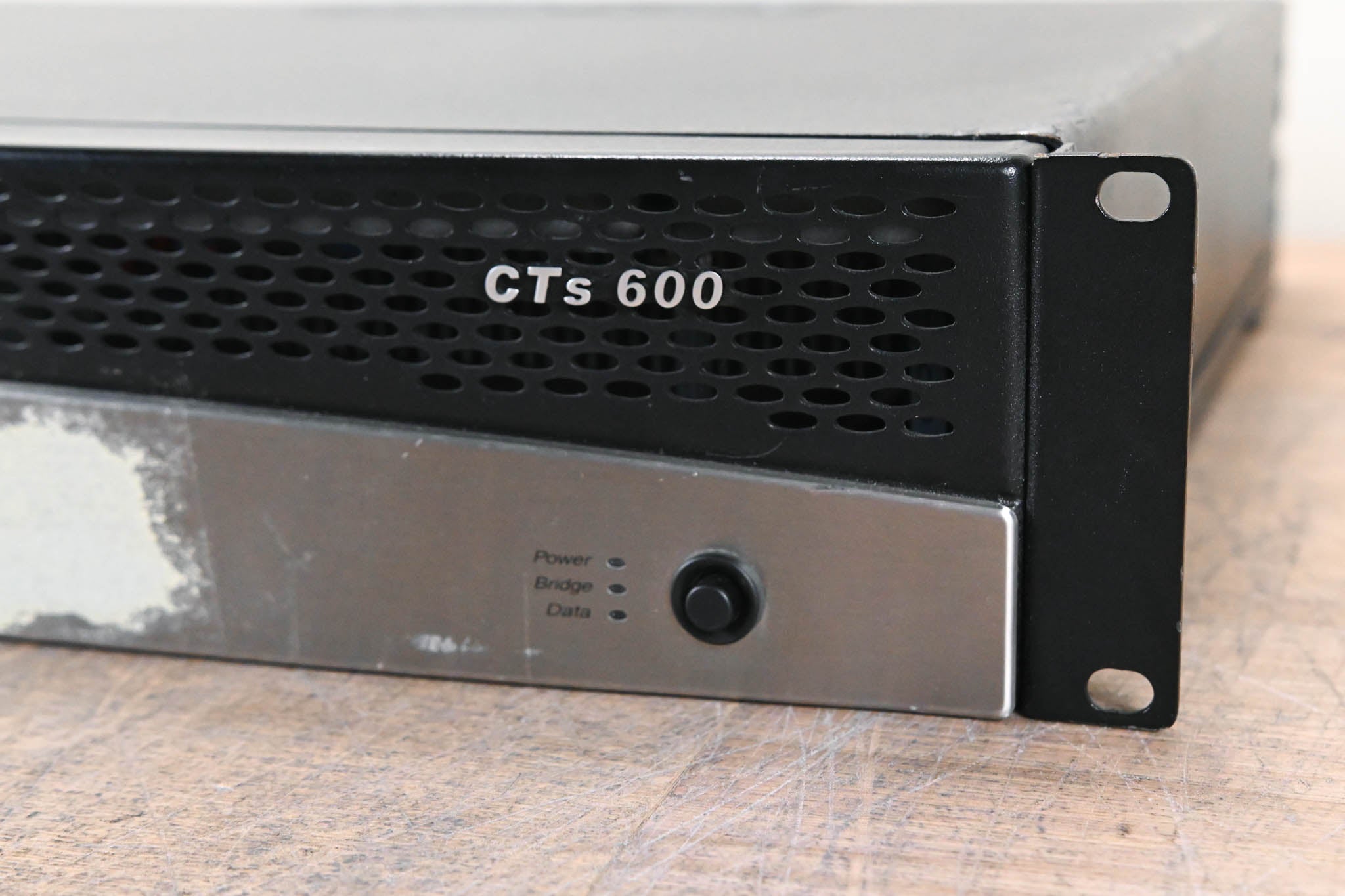 Crown CTs 600 Two-Channel 300W Power Amplifier