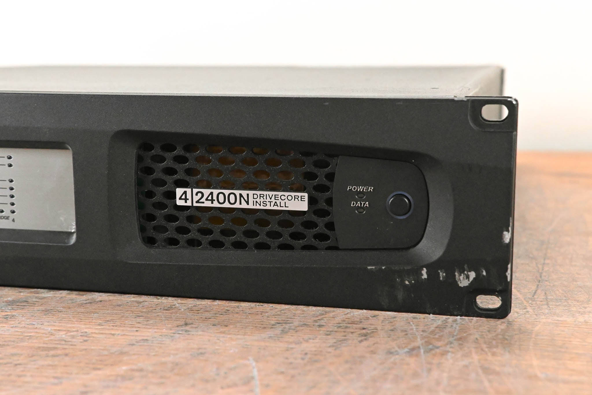 Crown DCi 4|2400N Four-Channel, 2400W @ 4Ω Power Amplifier with BLU link