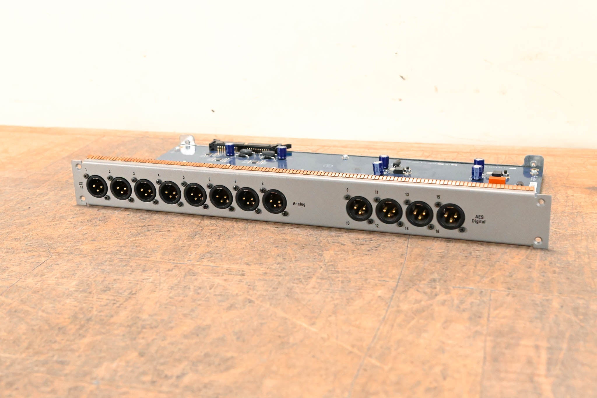 AVID XO16 Analog/Digital Output Card for VENUE Mix Rack and VENUE SC48