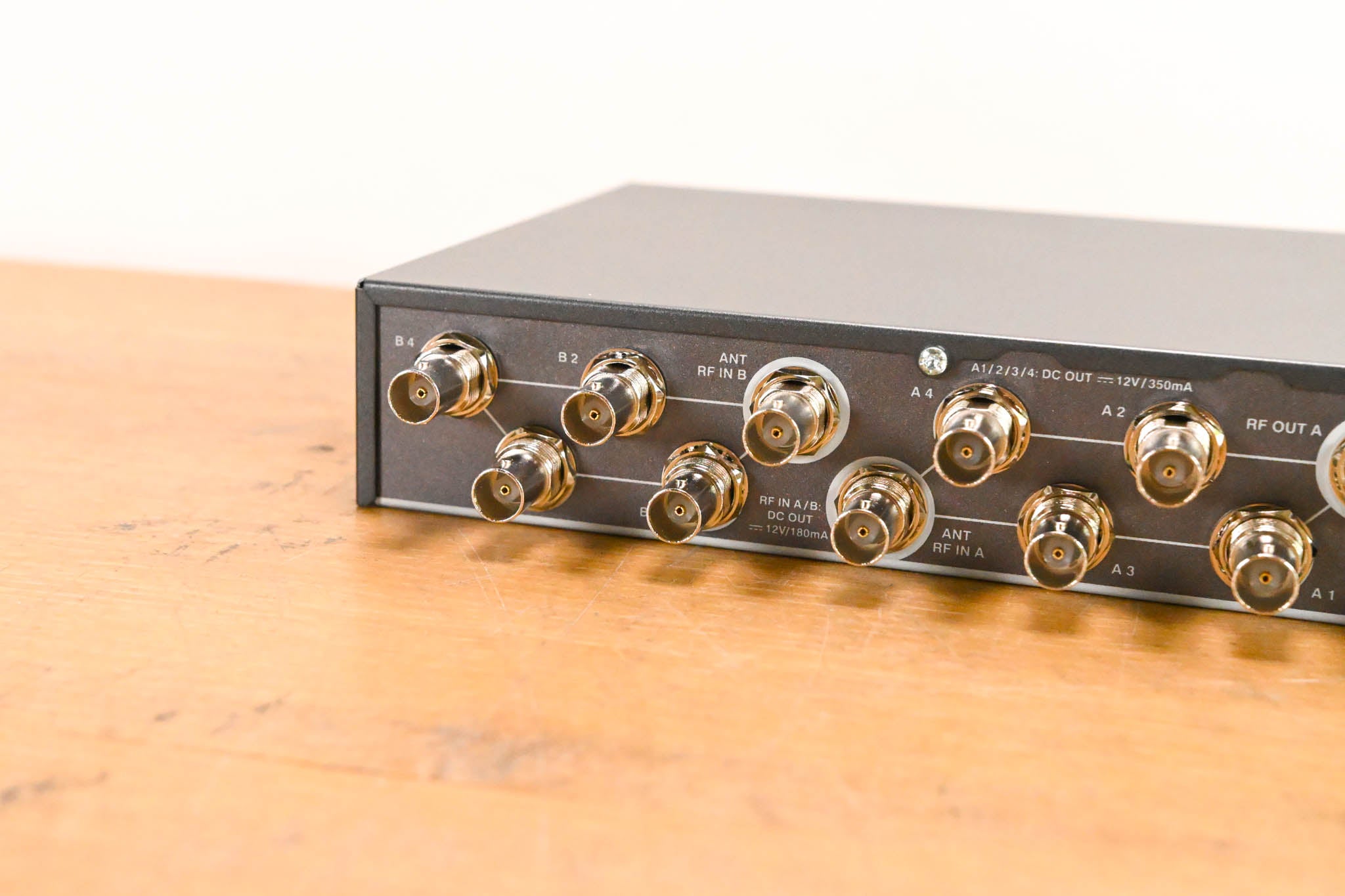 Sennheiser ASA 1 Active Antenna Splitter - 470-870 MHz (NO POWER SUPPLY)