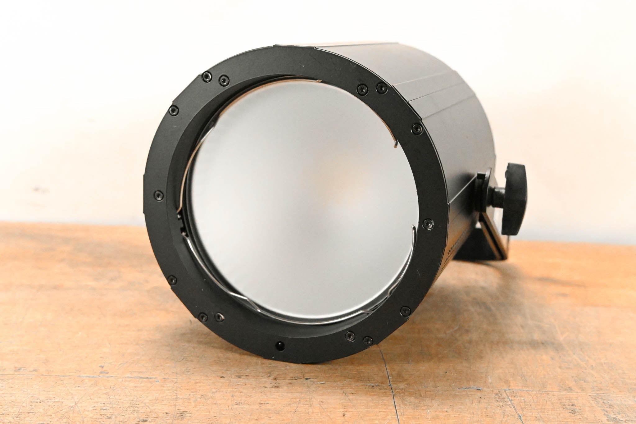 ADJ COB Cannon LP200ST 200W Chip On Board Color Mixing Wash Fixture