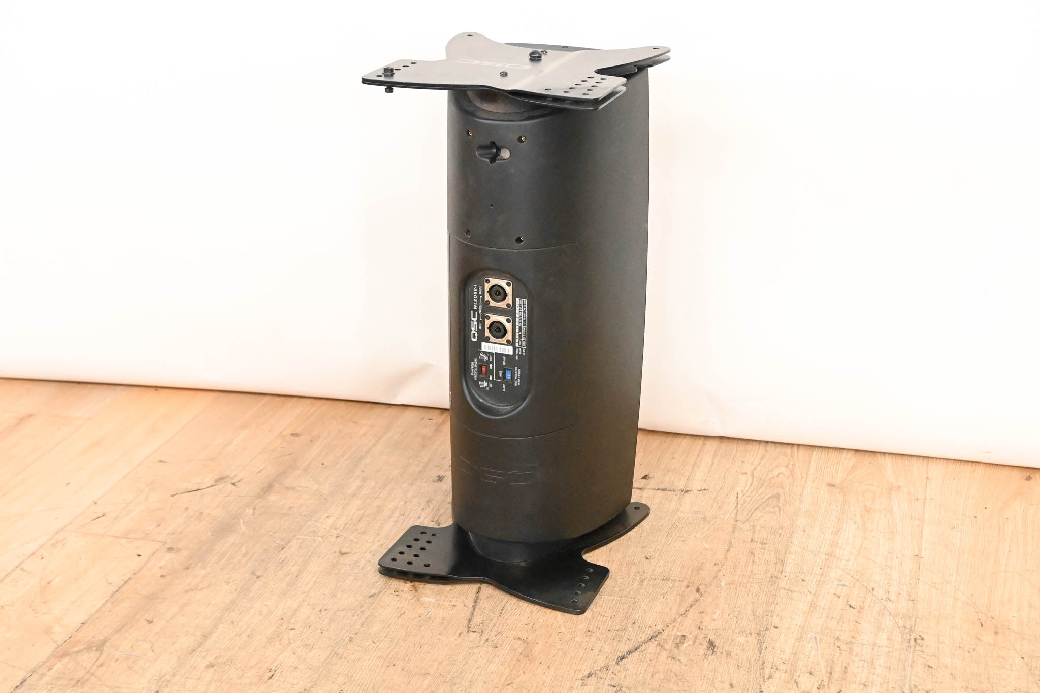 QSC WL2082-i Installation Line Array Loudspeaker