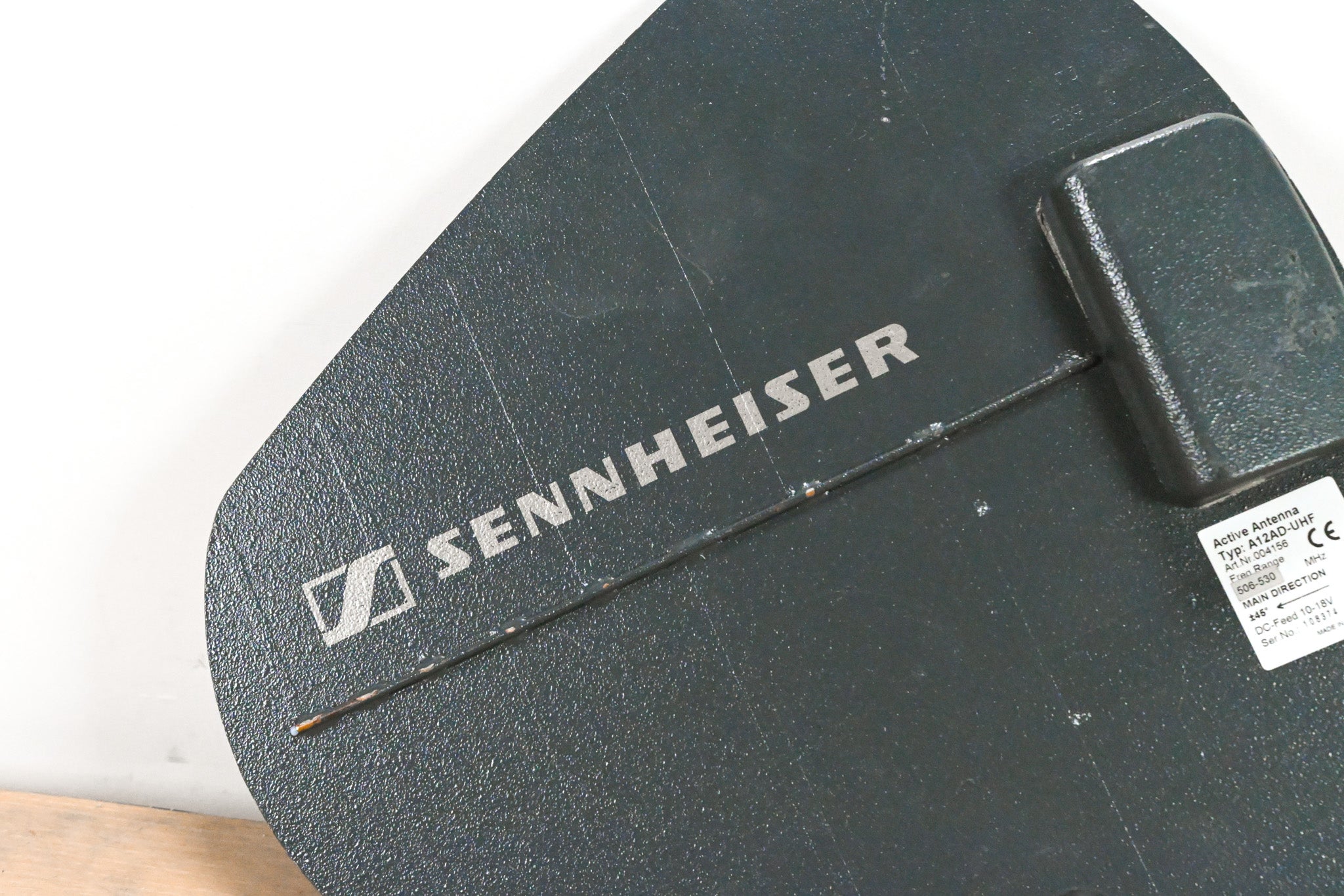 Sennheiser A12AD-UHF Active Antenna 506-530 MHz