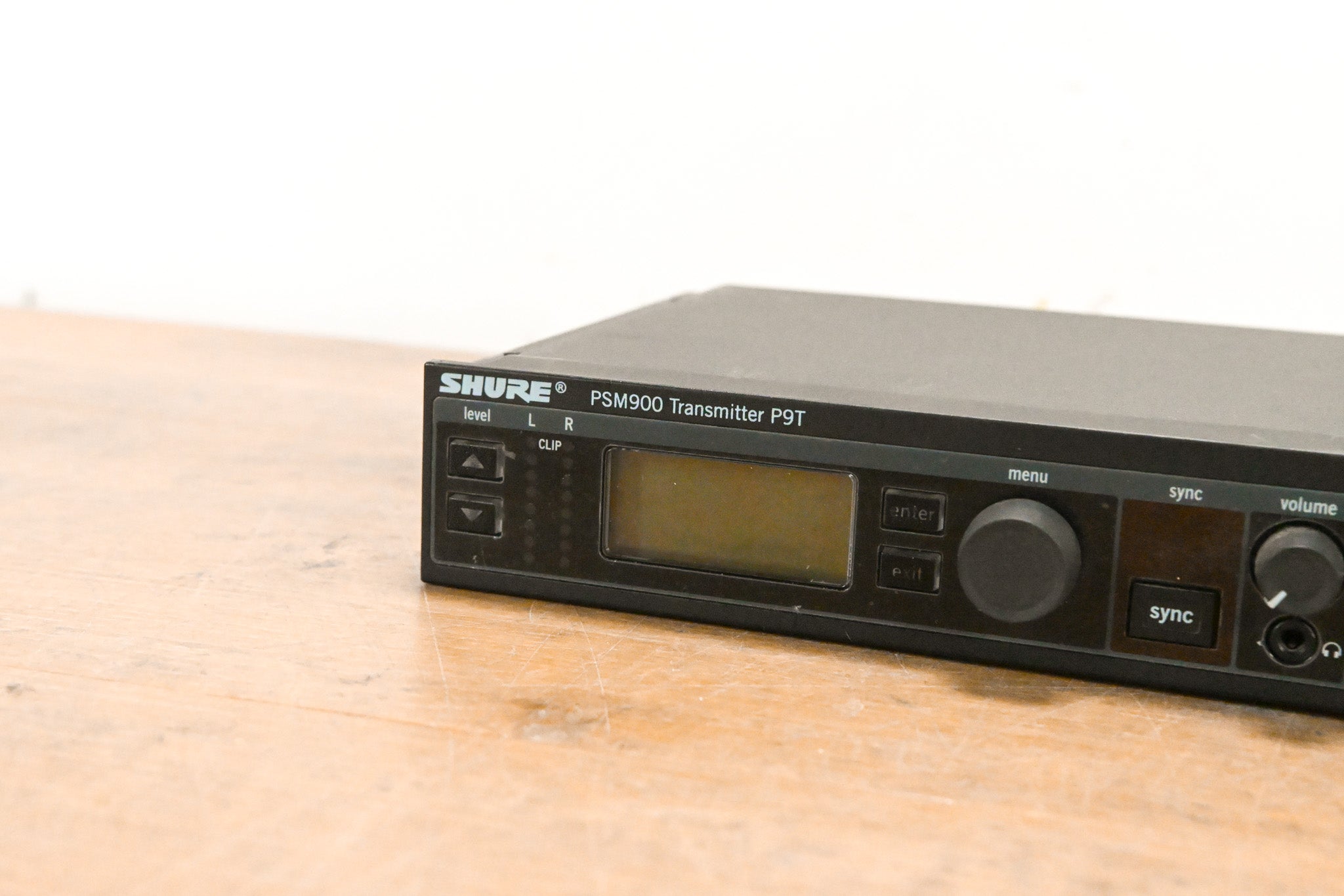 Shure PSM 900 Wireless IEM System L6 Band: 656-692 MHz (NO POWER SUPPLY)