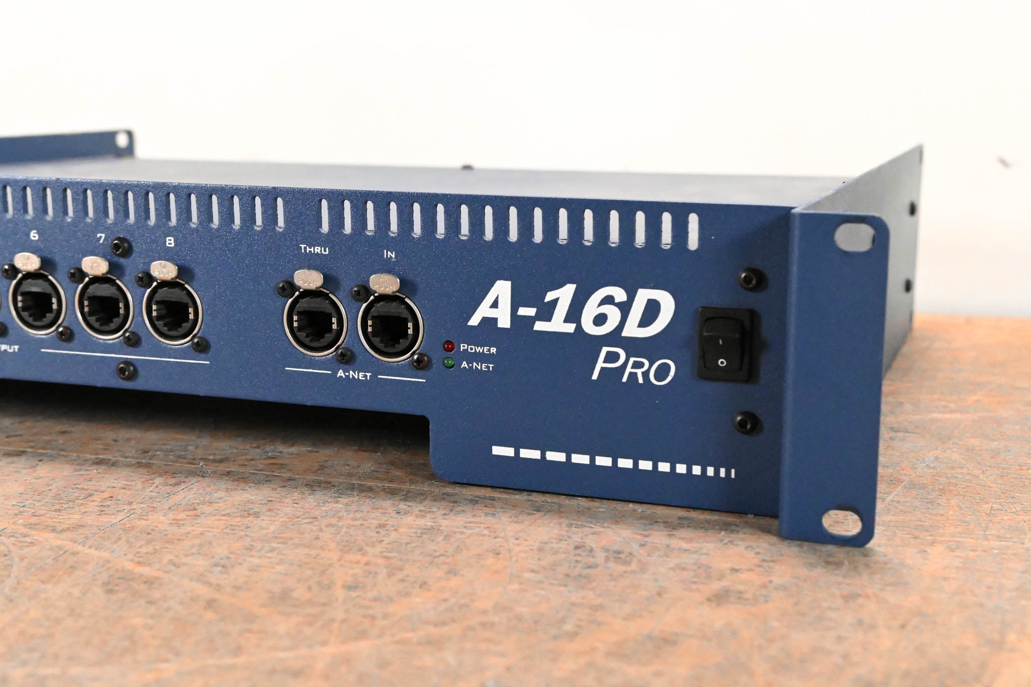 Aviom A-16D Pro A-Net Distributor