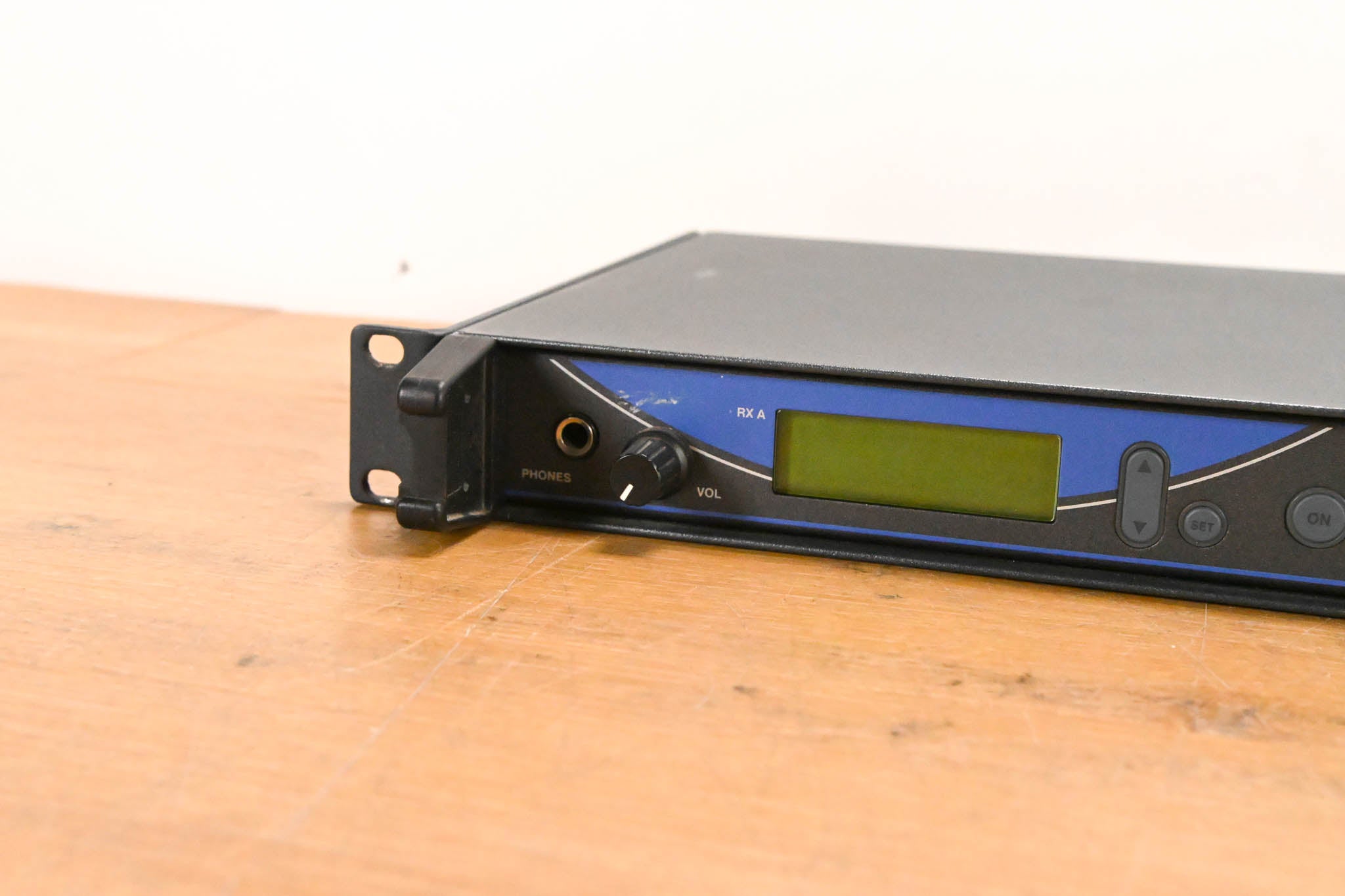 Sennheiser EM 550 G2 Dual Wireless Receiver - A Range: 518-554 MHz
