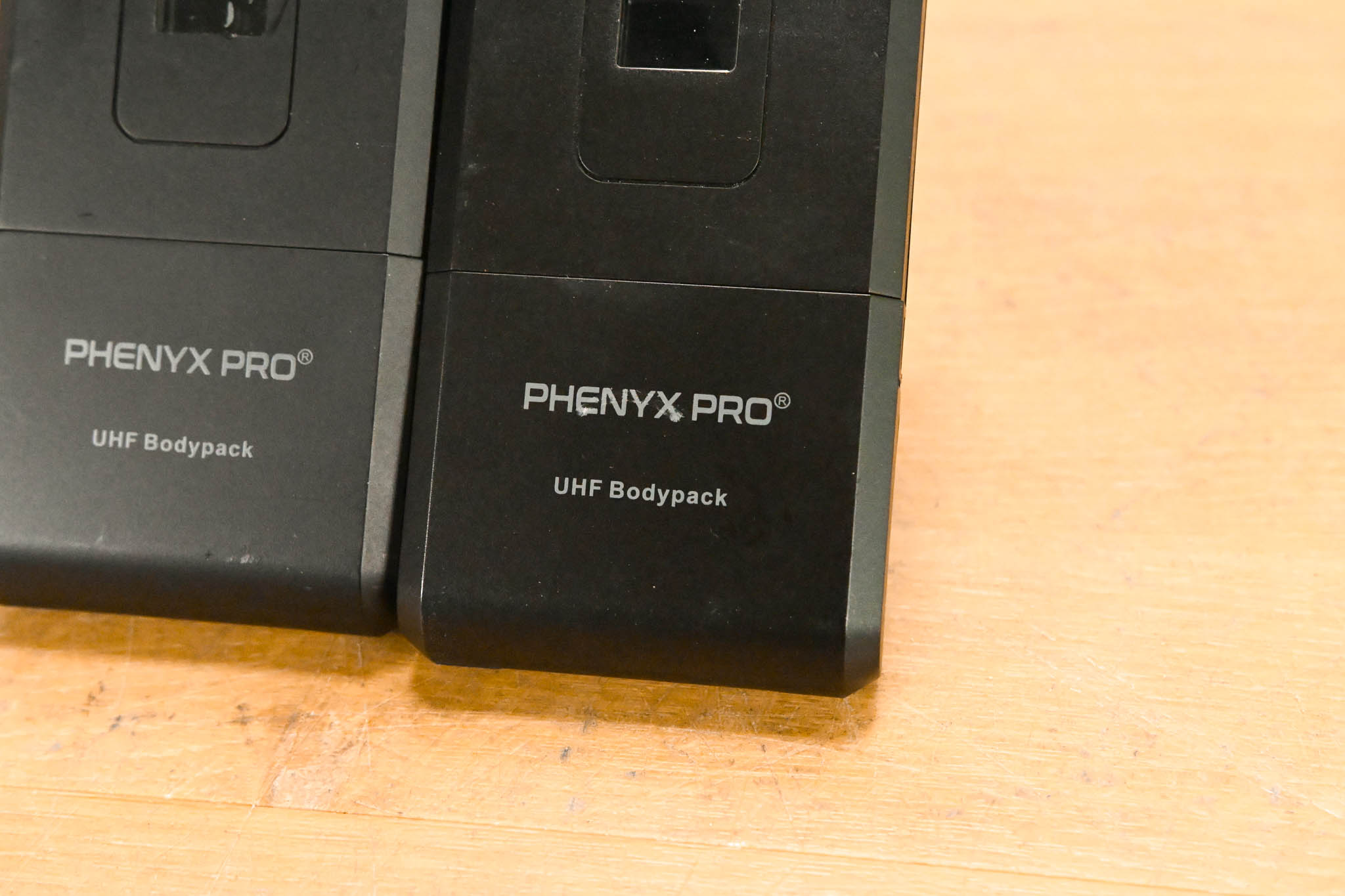 Phenyx Pro PTU-7000 Wireless System w/ 2x PWH7 Mics & 2x PWB7 Bodypacks