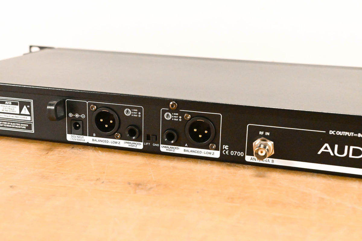 Audix AP42 OM2 Dual Handheld Wireless Mic System- A Band (NO PSU)
