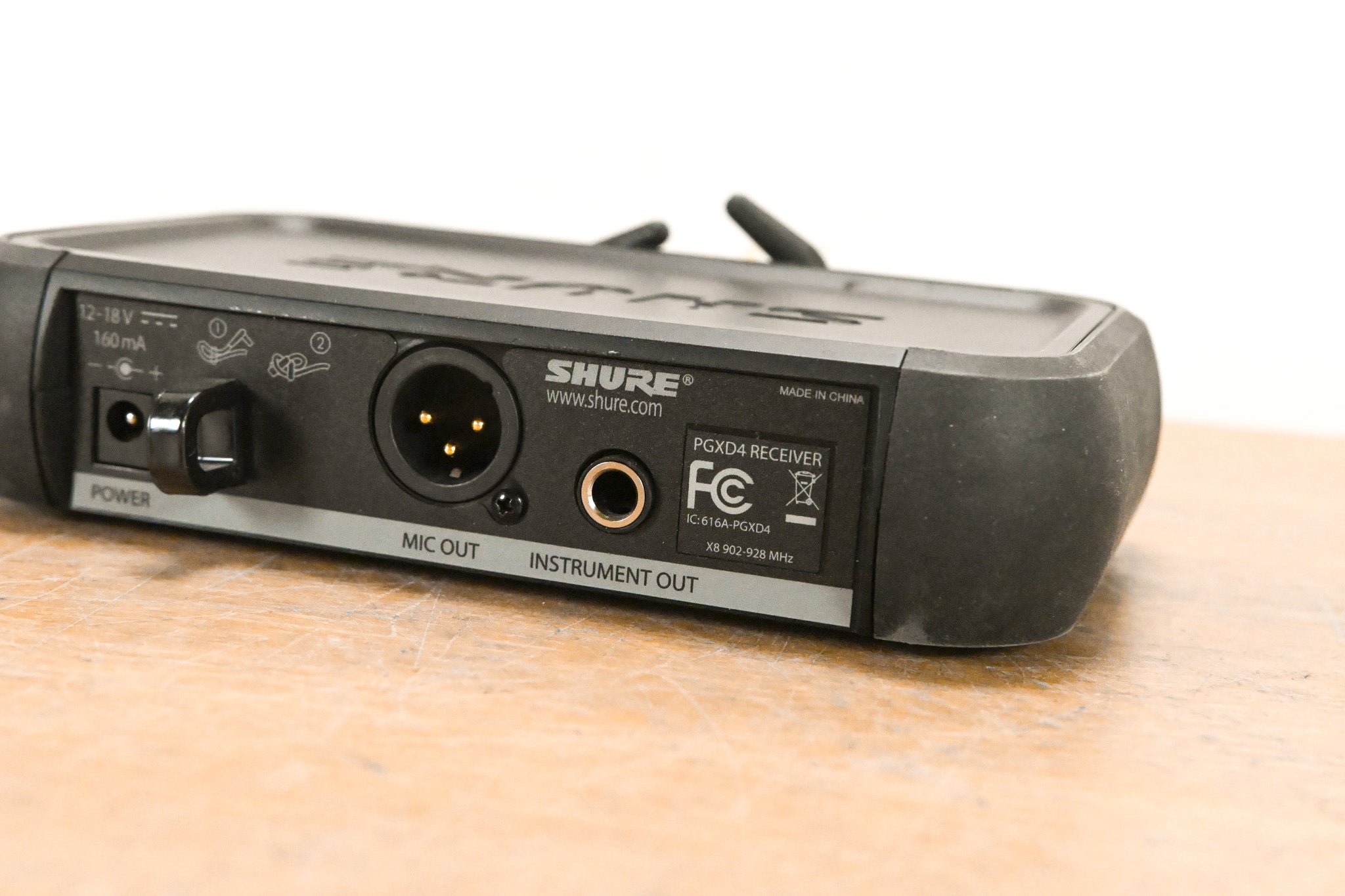 Shure PGXD24/PG58-X8 Digital Wireless Handheld System - X8 Band (NO PSU)