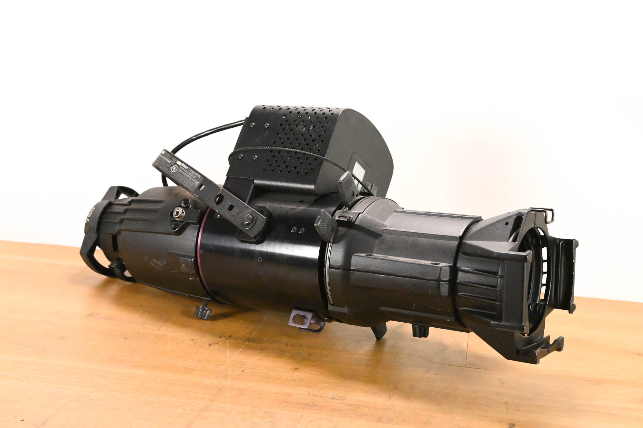 ETC Source Four 750 26 Degree Leko w/OceanOptics SeaChanger Color Engine