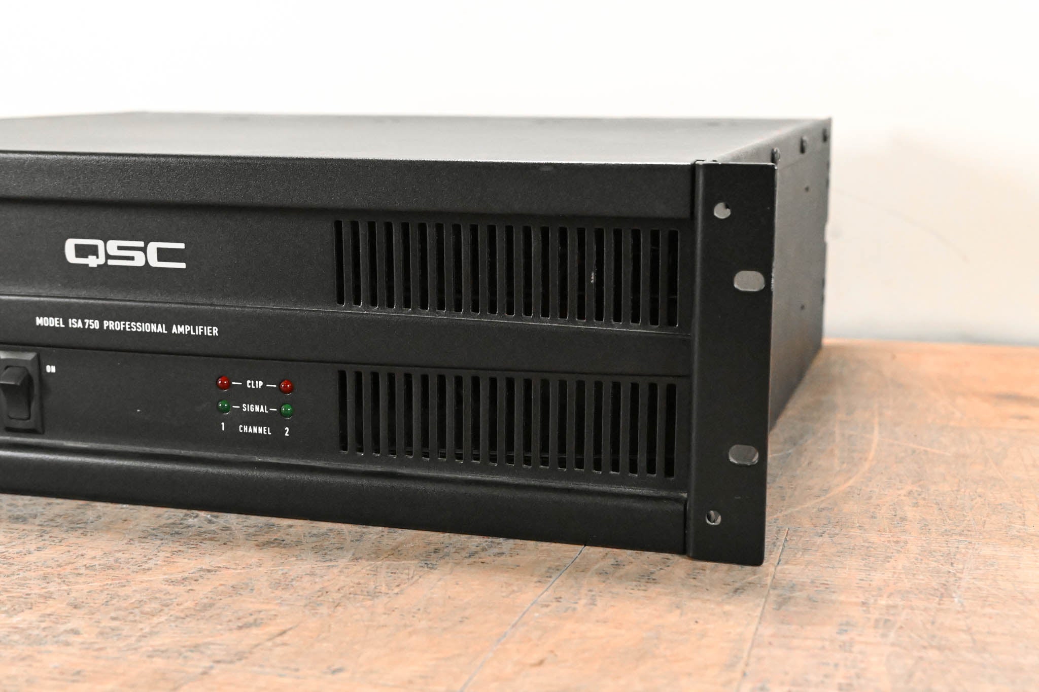 QSC ISA750 2-Channel Power Amplifier