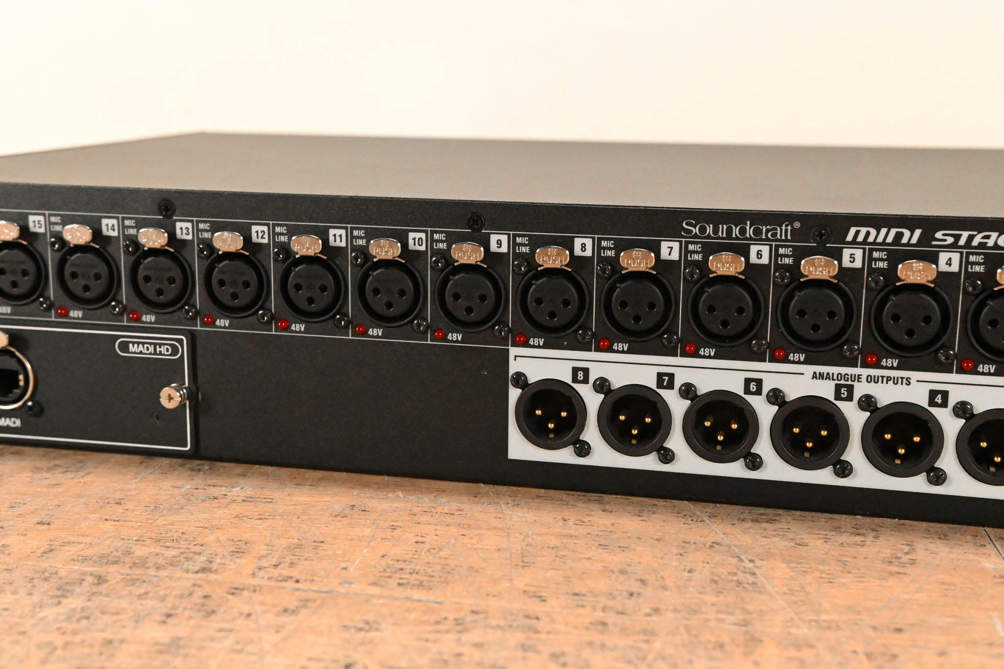 Soundcraft Mini Stagebox 16 Cat 5 16-CH Digital Stagebox with MADI Card