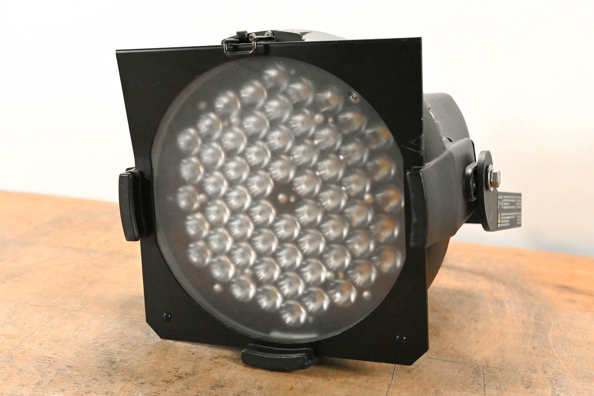 ETC Desire D60 Studio HD LED Par Wash Light
