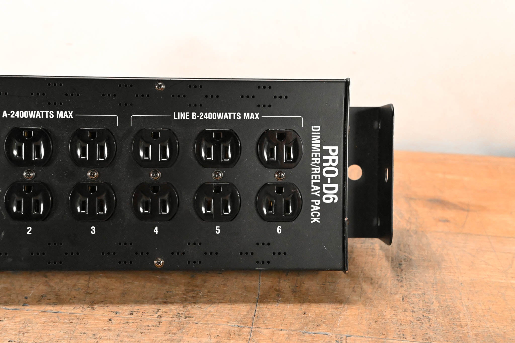 Chauvet Pro-D6 6-Channel DMX-512 Dimmer/Switch Pack