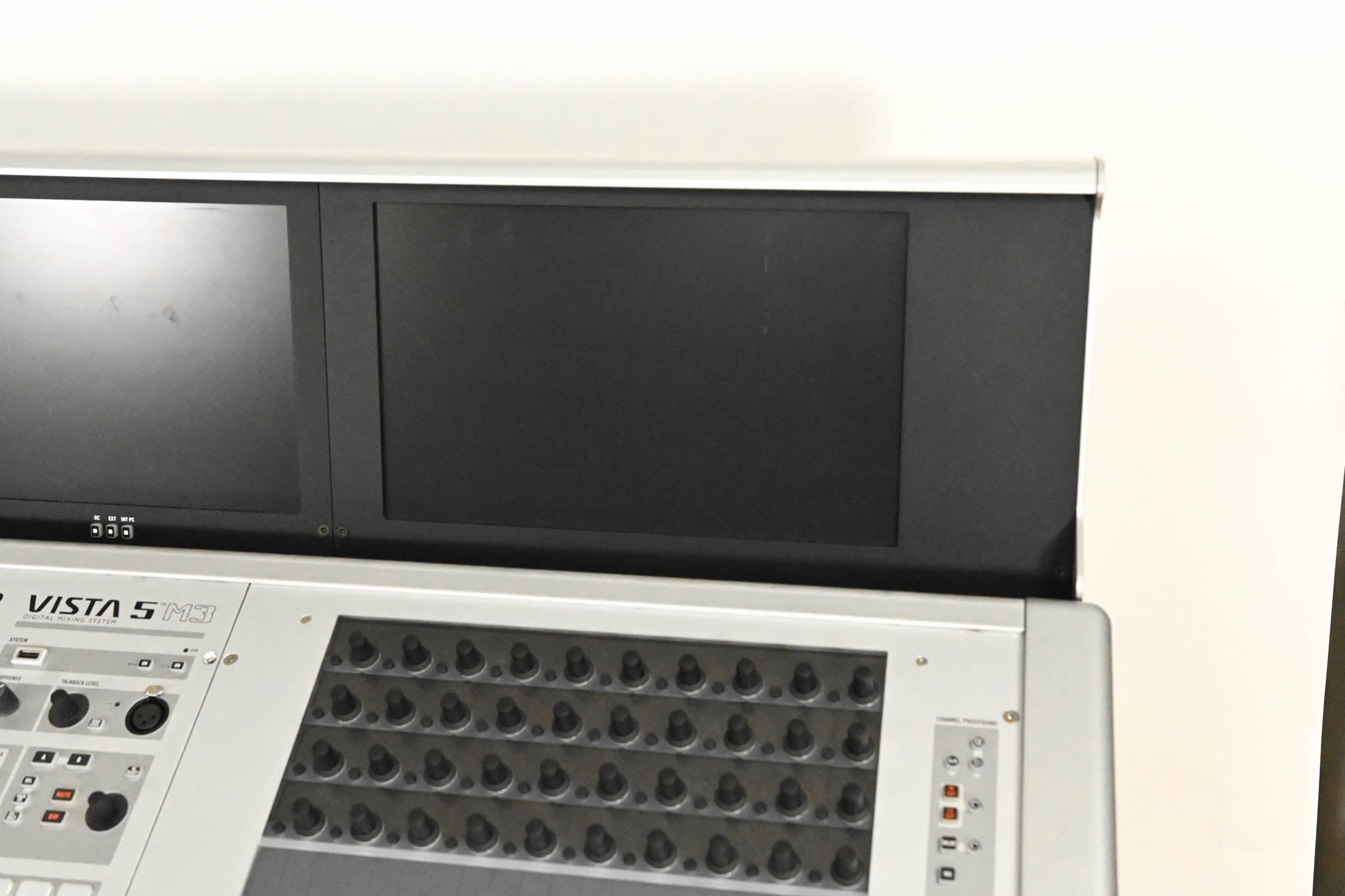 Studer Vista 5 M3 Digital Mixing Console