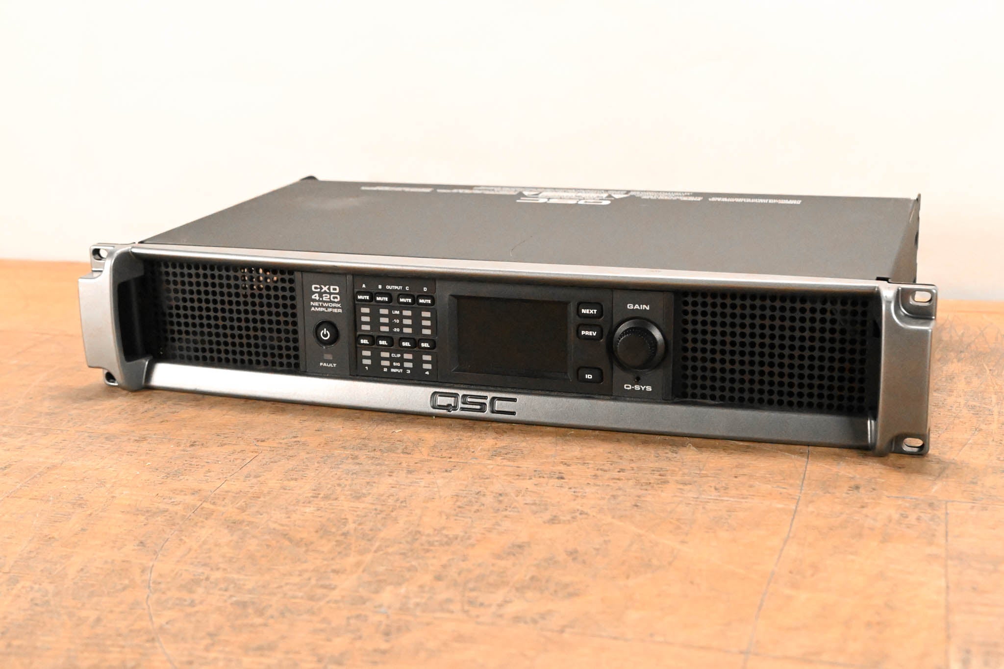 QSC CXD4.2Q 4-Channel, 2000W Network Amplifier