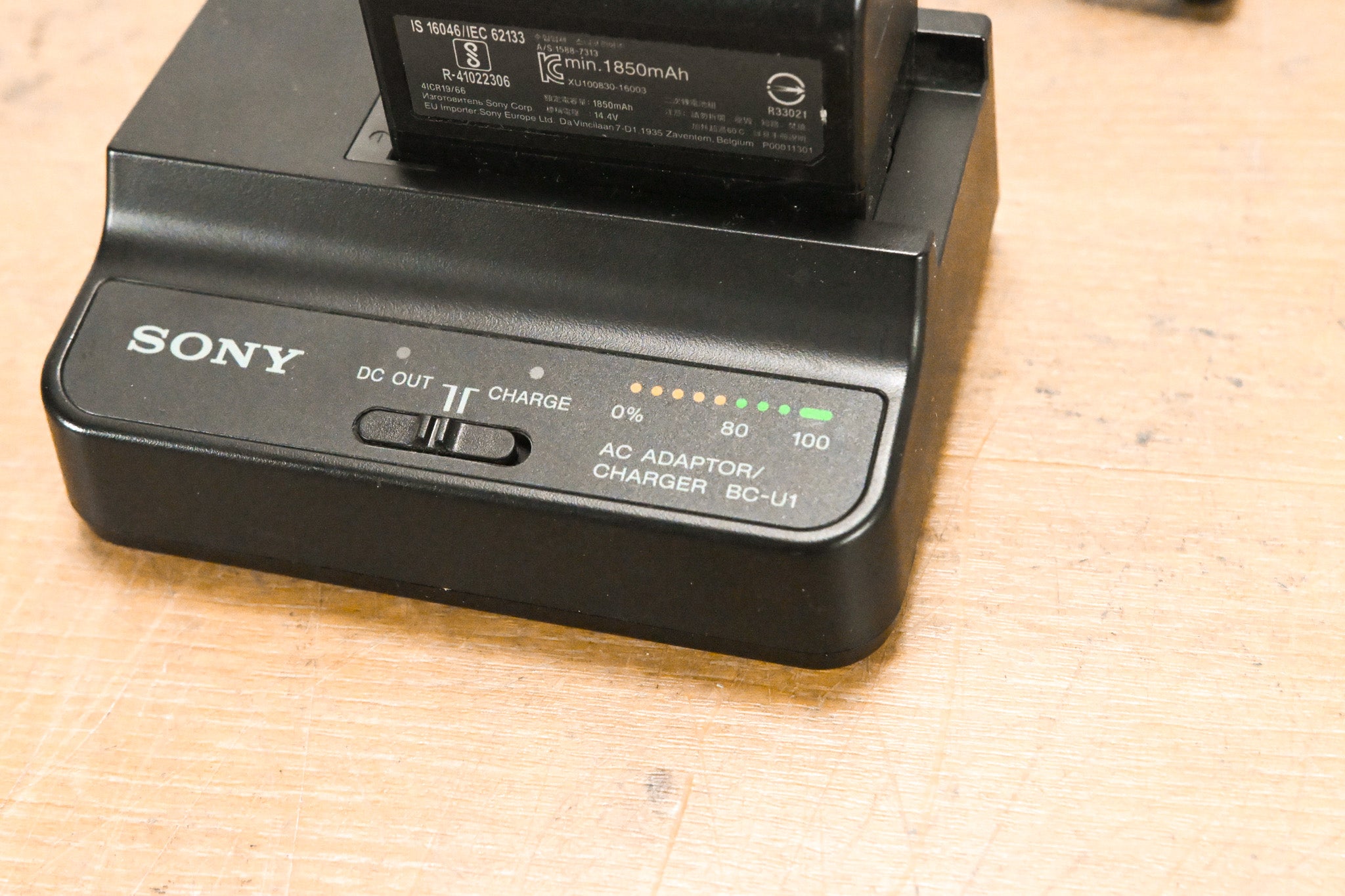 Sony BC-U1 AC Adapter/Charger with BP-U30 Battery (NO POWER SUPPLY)