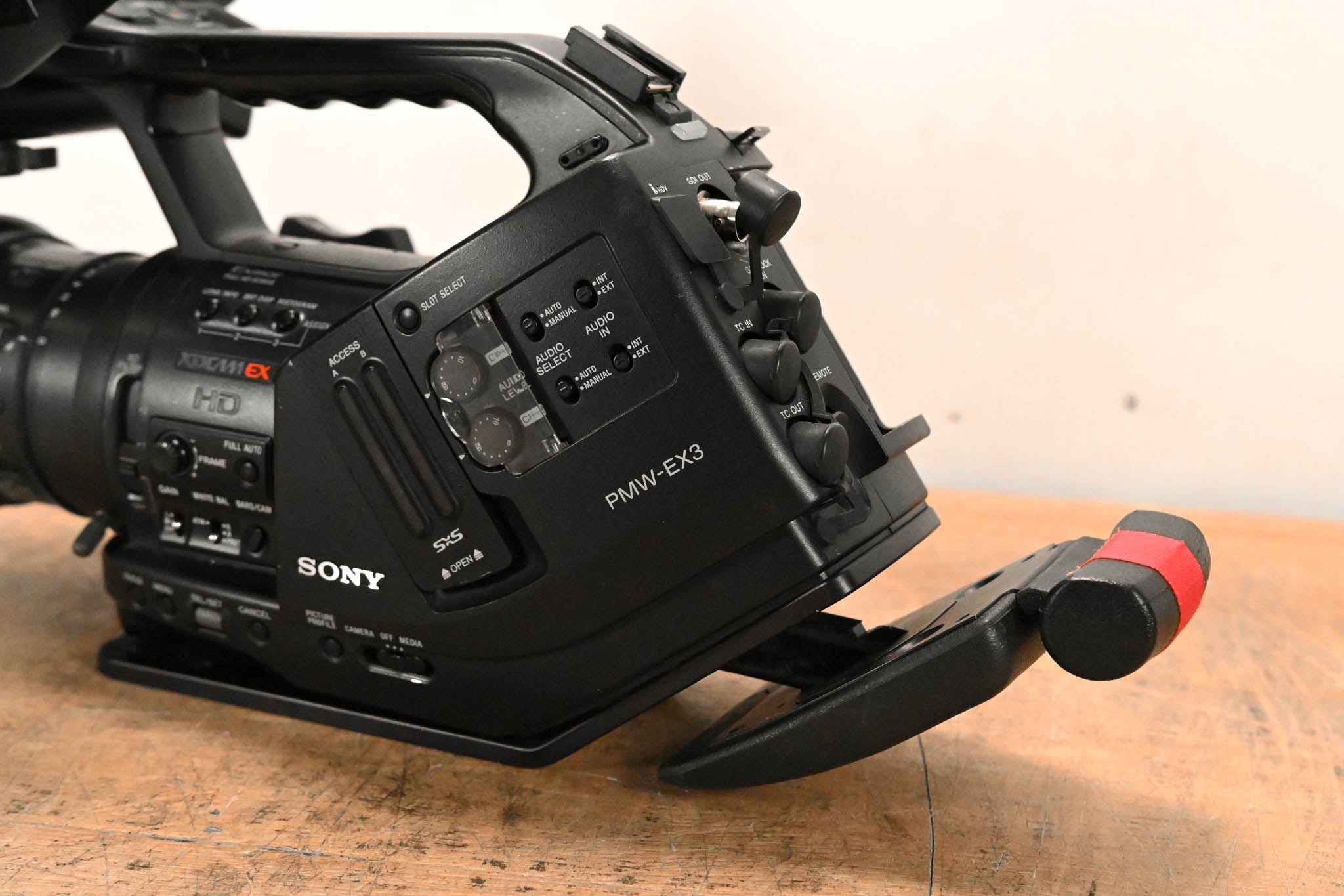 Sony PMW-EX3 XDCAM EX HD Compact Camcorder