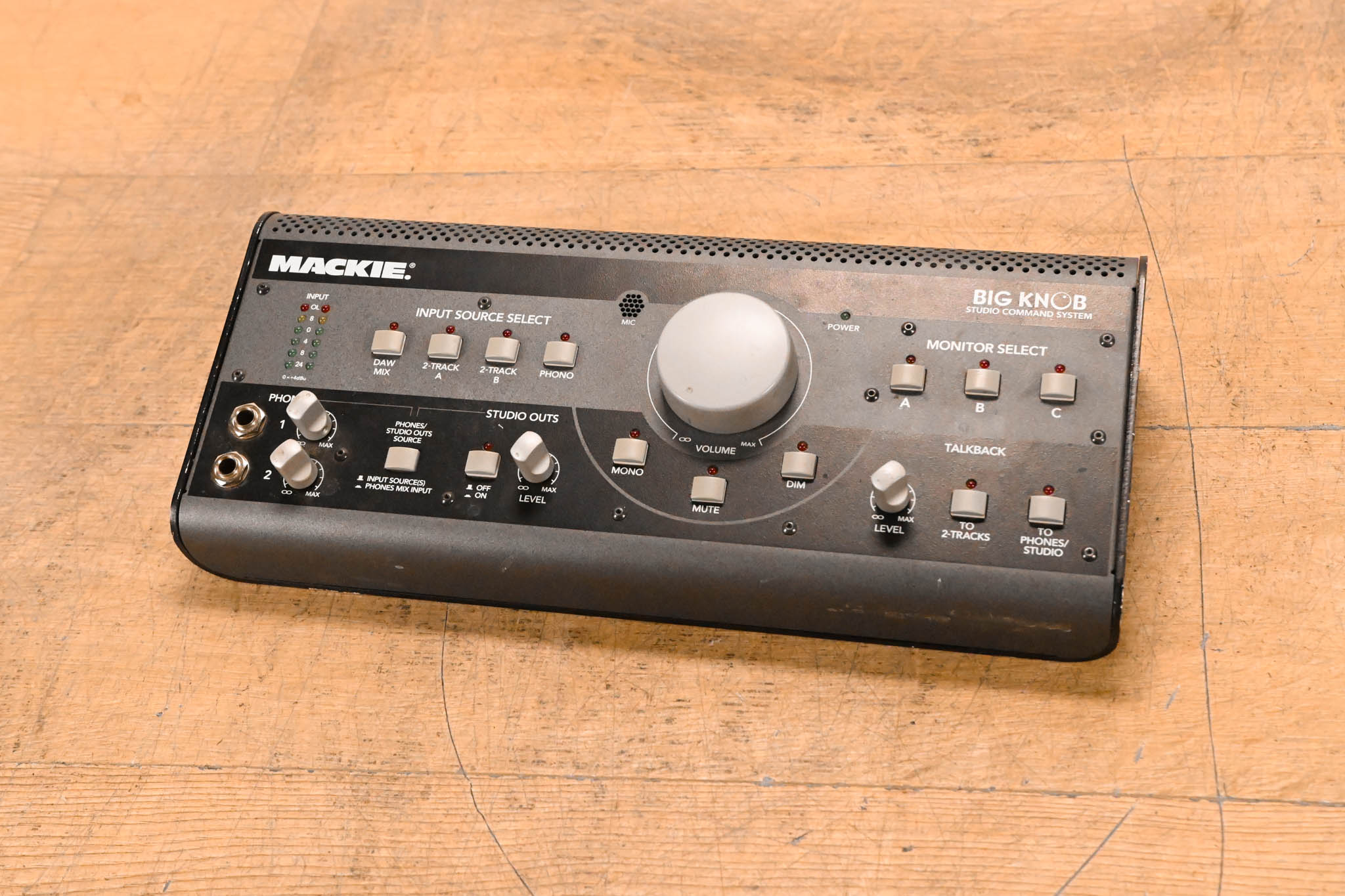 Mackie Big Knob Studio Command System