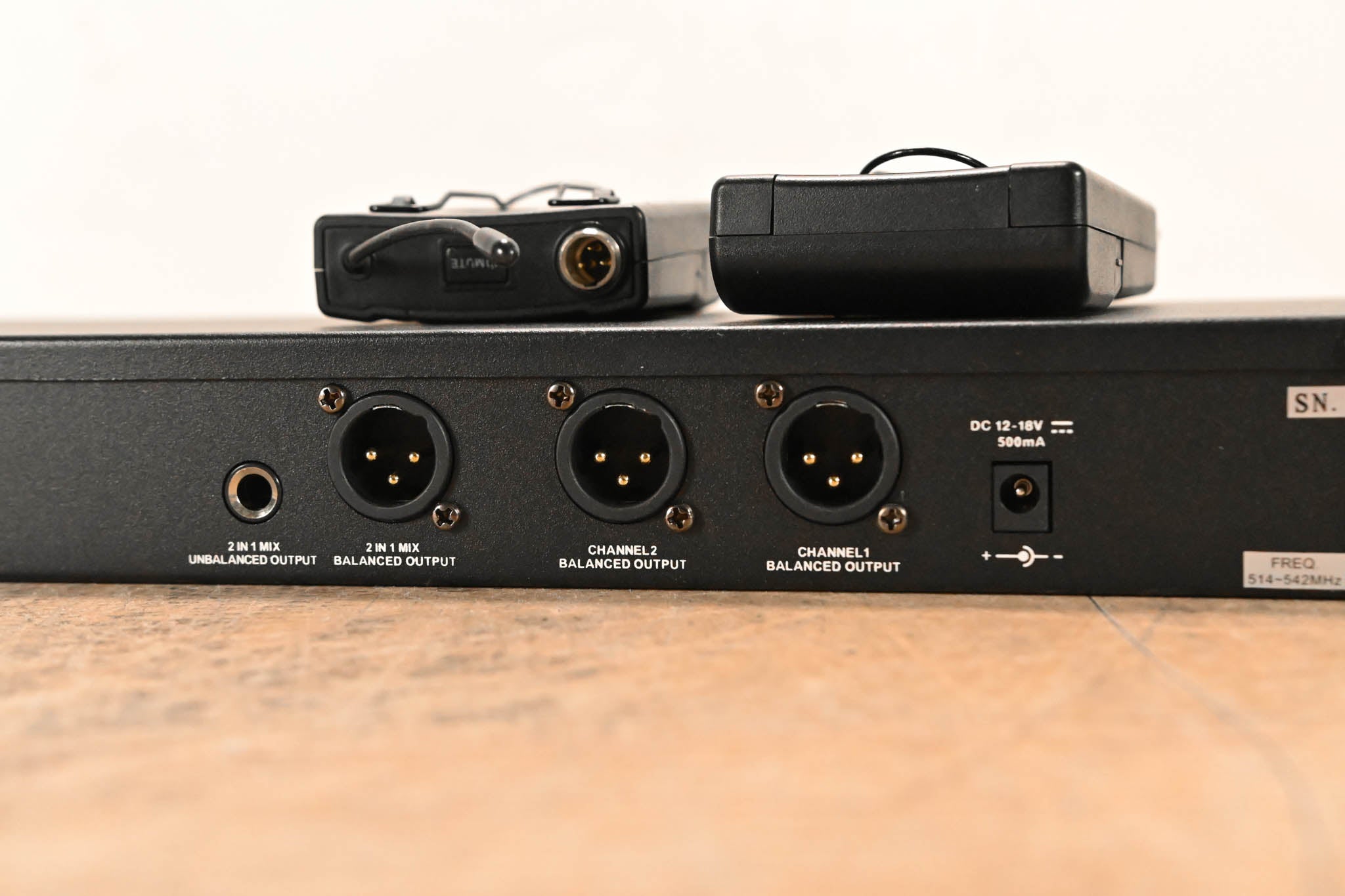 Airwave Technologies AT-4220 Wireless System B Range NO POWER SUPPLY