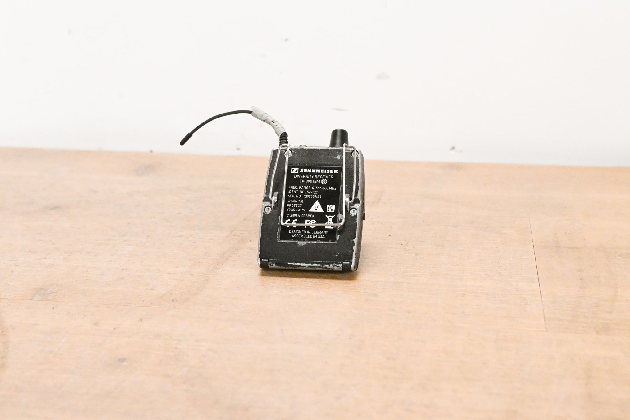 Sennheiser EK 300 IEM G3 Wireless Bodypack Receiver G Range: 566-608 MHz