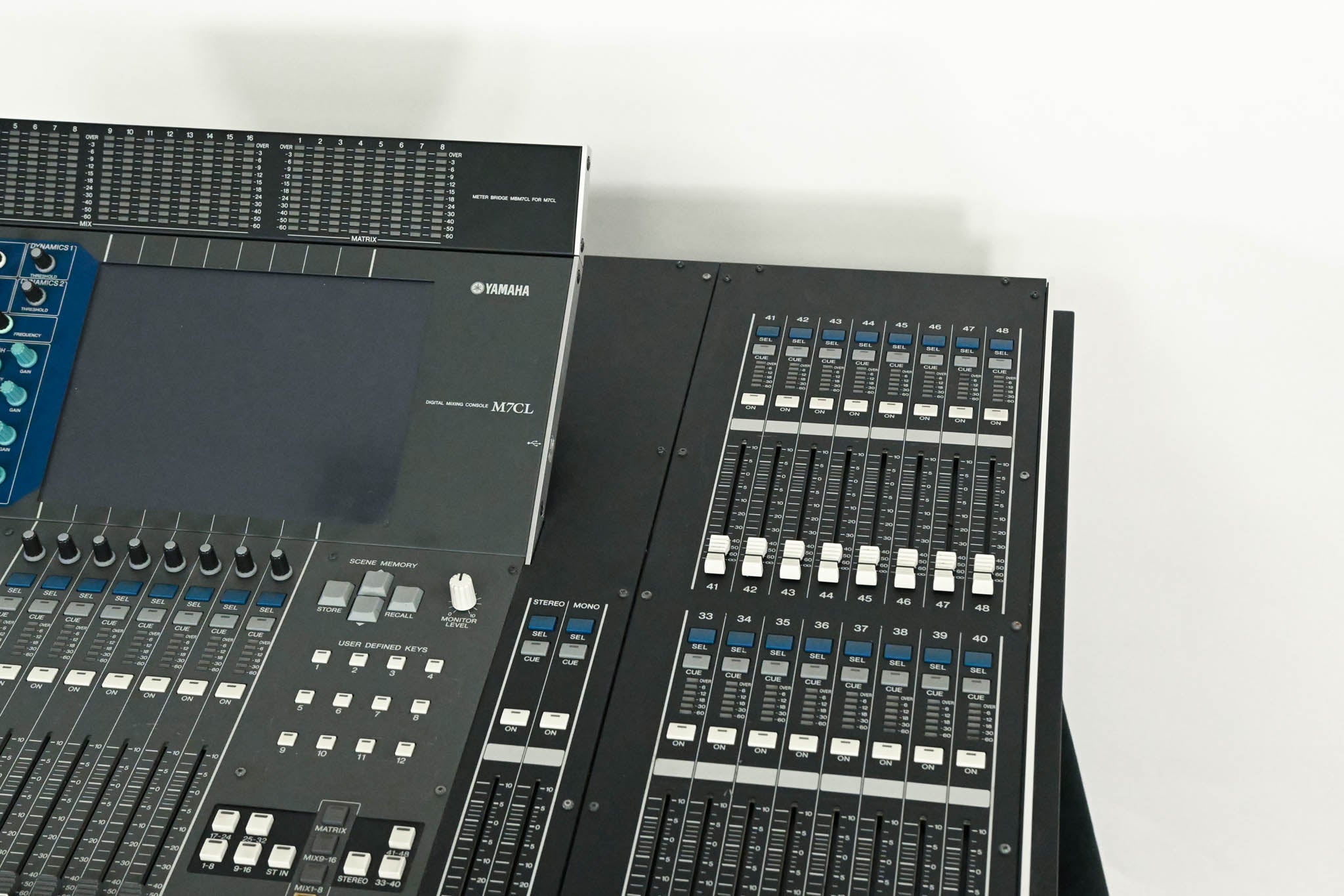 Yamaha M7CL-48 48-Channel Digital Audio Mixing Console
