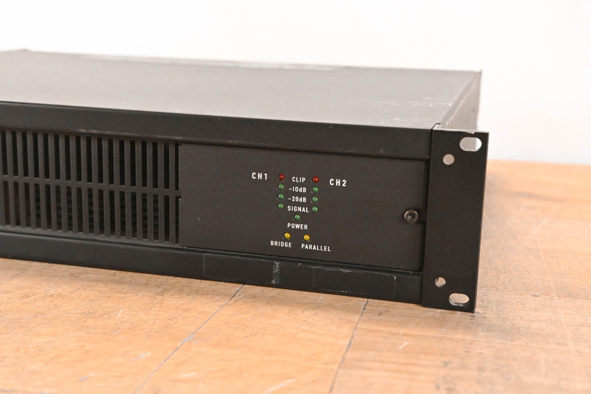 QSC CX1102 700W 2-Channel Power Amplifier