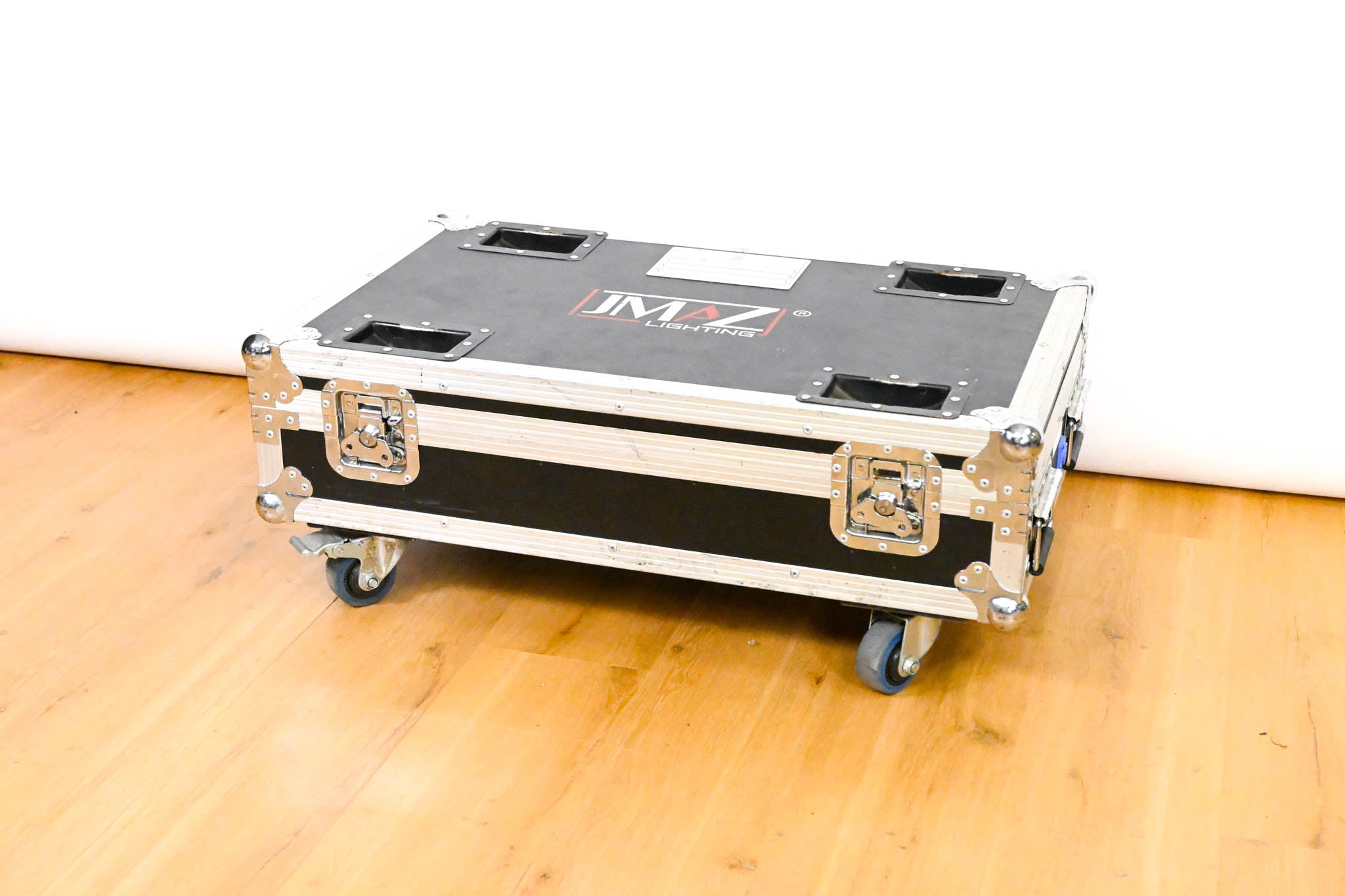 JMAZ Lighting MAD PAR HEX 4S Battery LED Uplight Kit w/ Charging Case