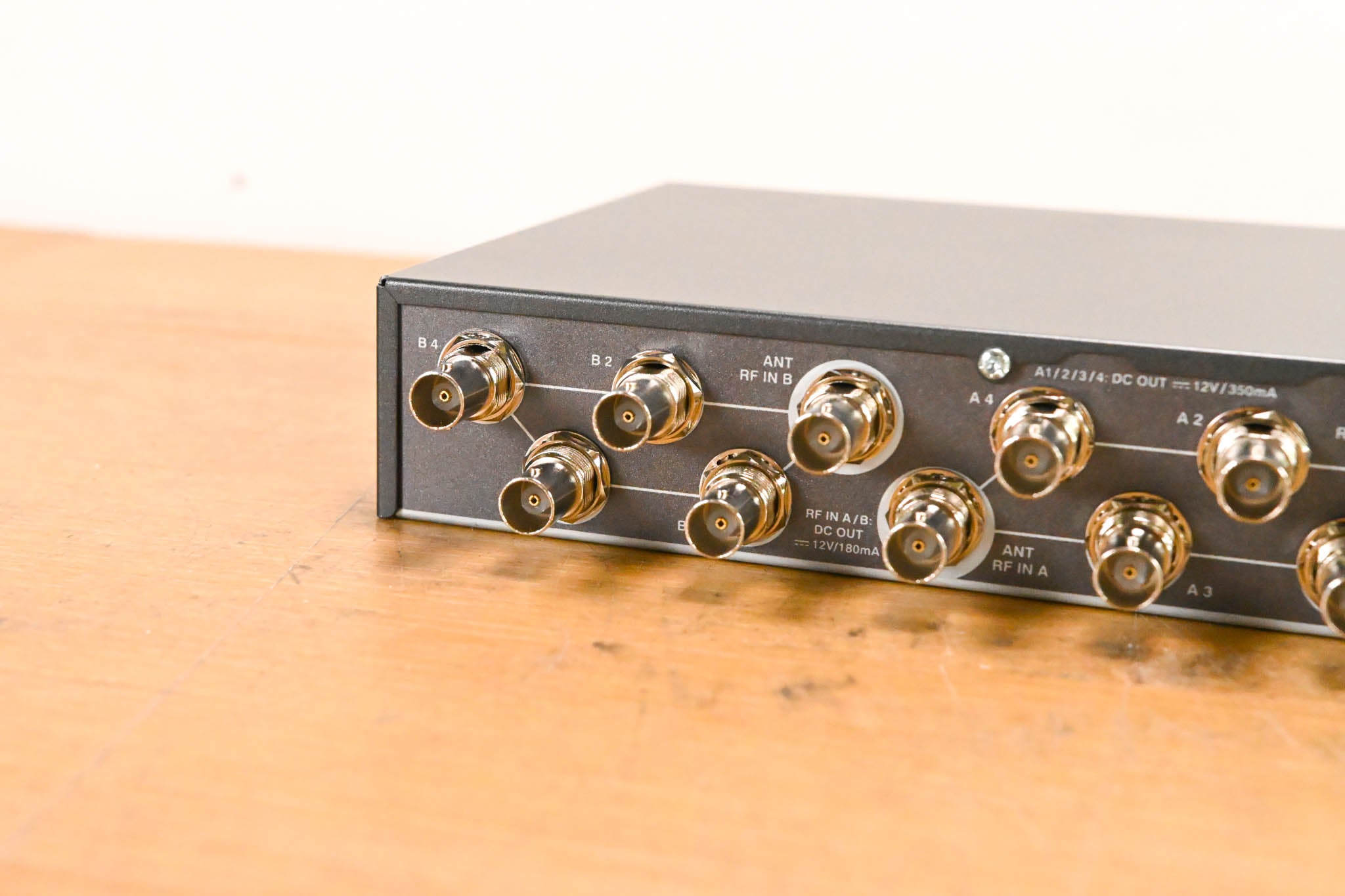 Sennheiser ASA 1 Active Antenna Splitter - 470-870 MHz (NO POWER SUPPLY)