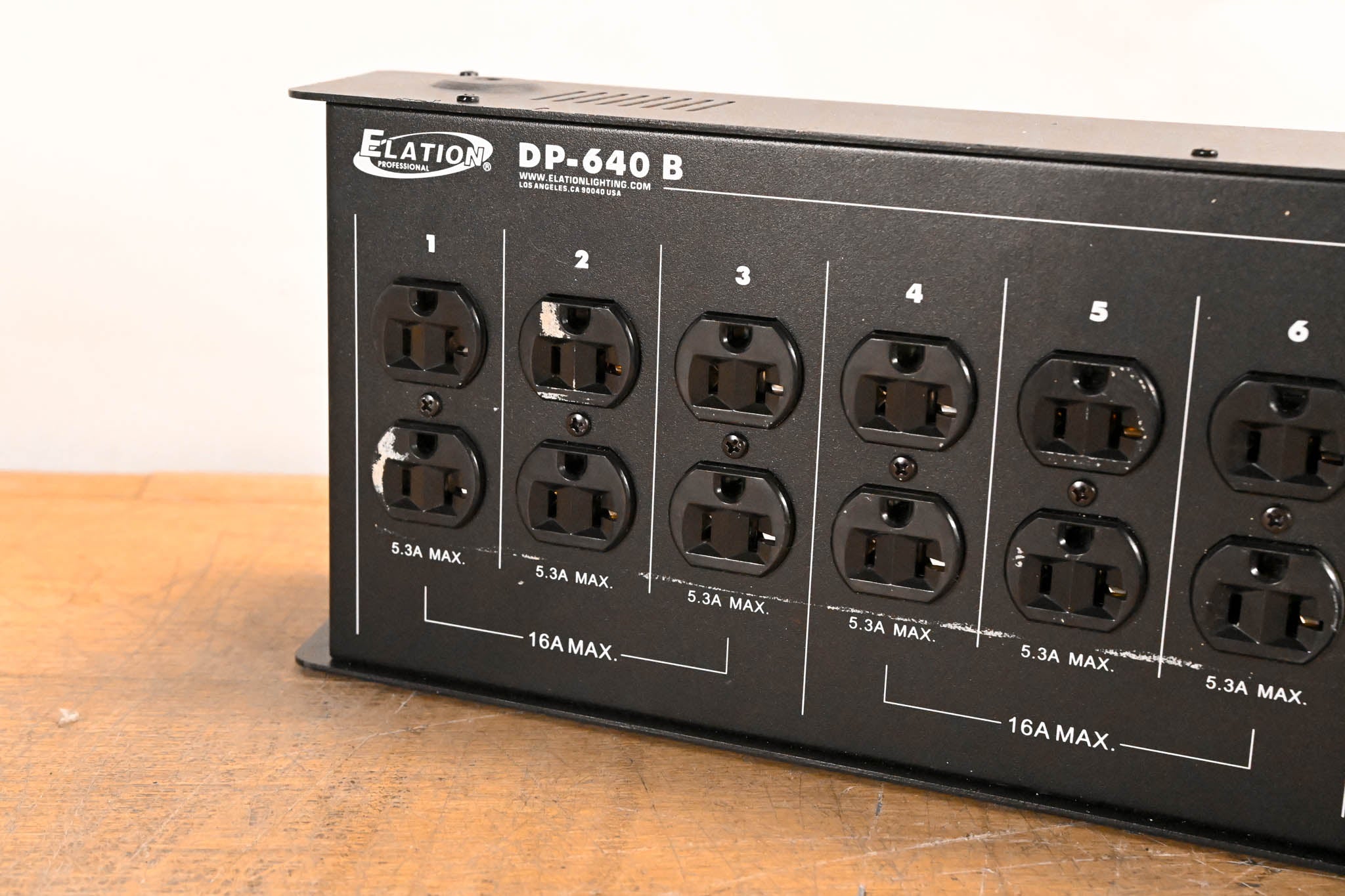 Elation DP-640B Hybrid 6-Channel DMX Dimmer/Switch Pack