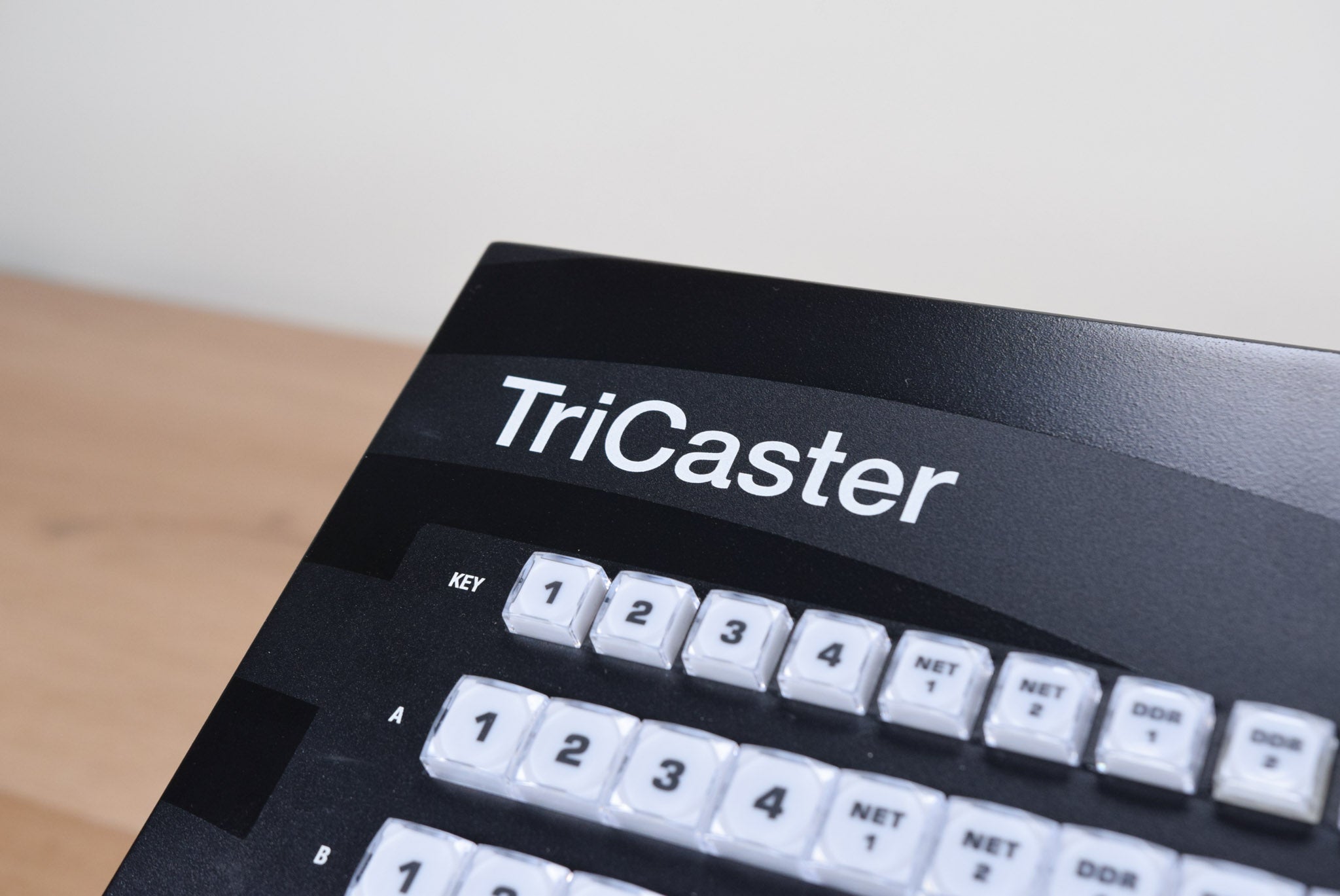 NewTek TCXD460 TriCaster 460 w/ Control Surface