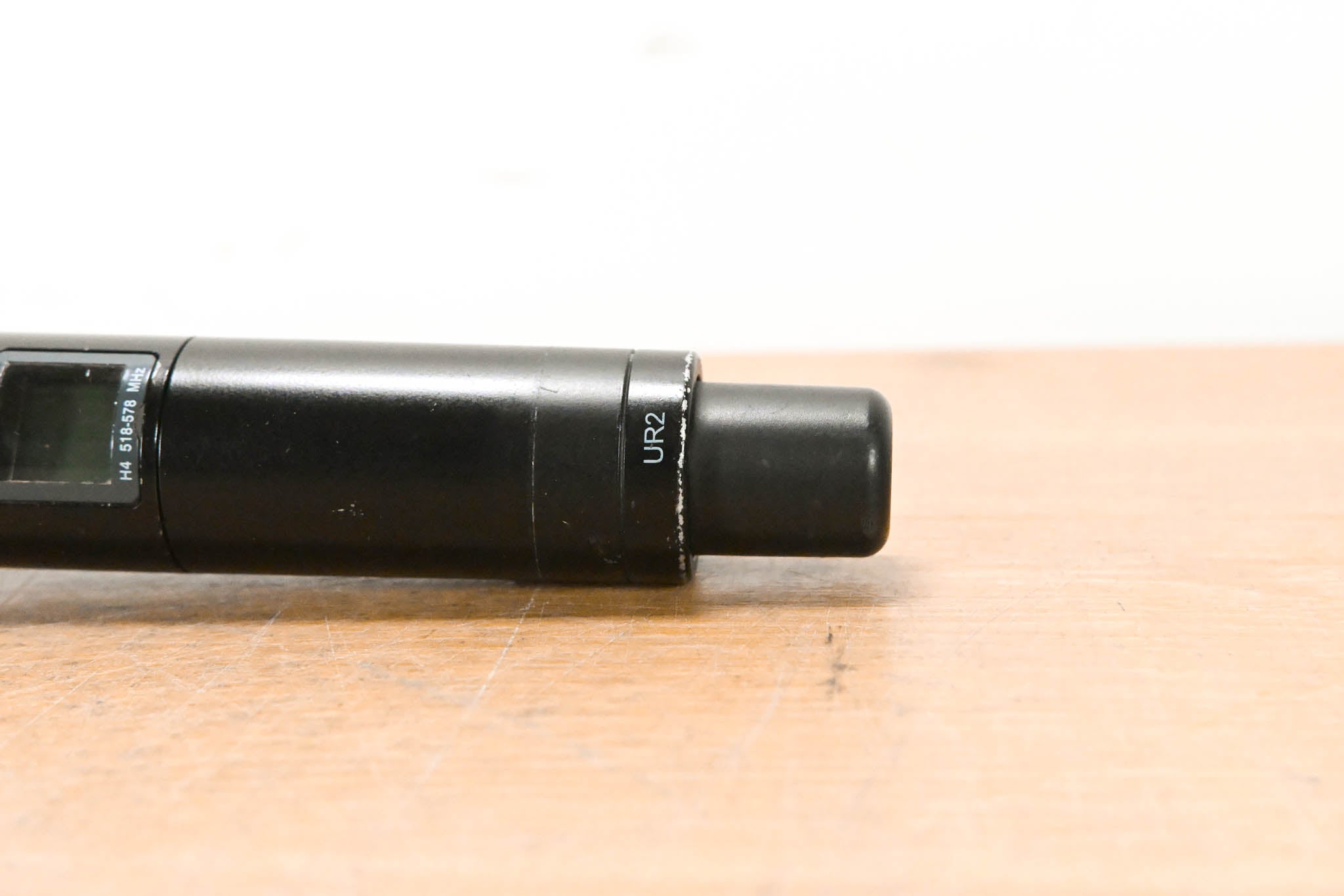 Shure UR2/SM87A Handheld Transmitter with SM87A Capsule - H4 Band