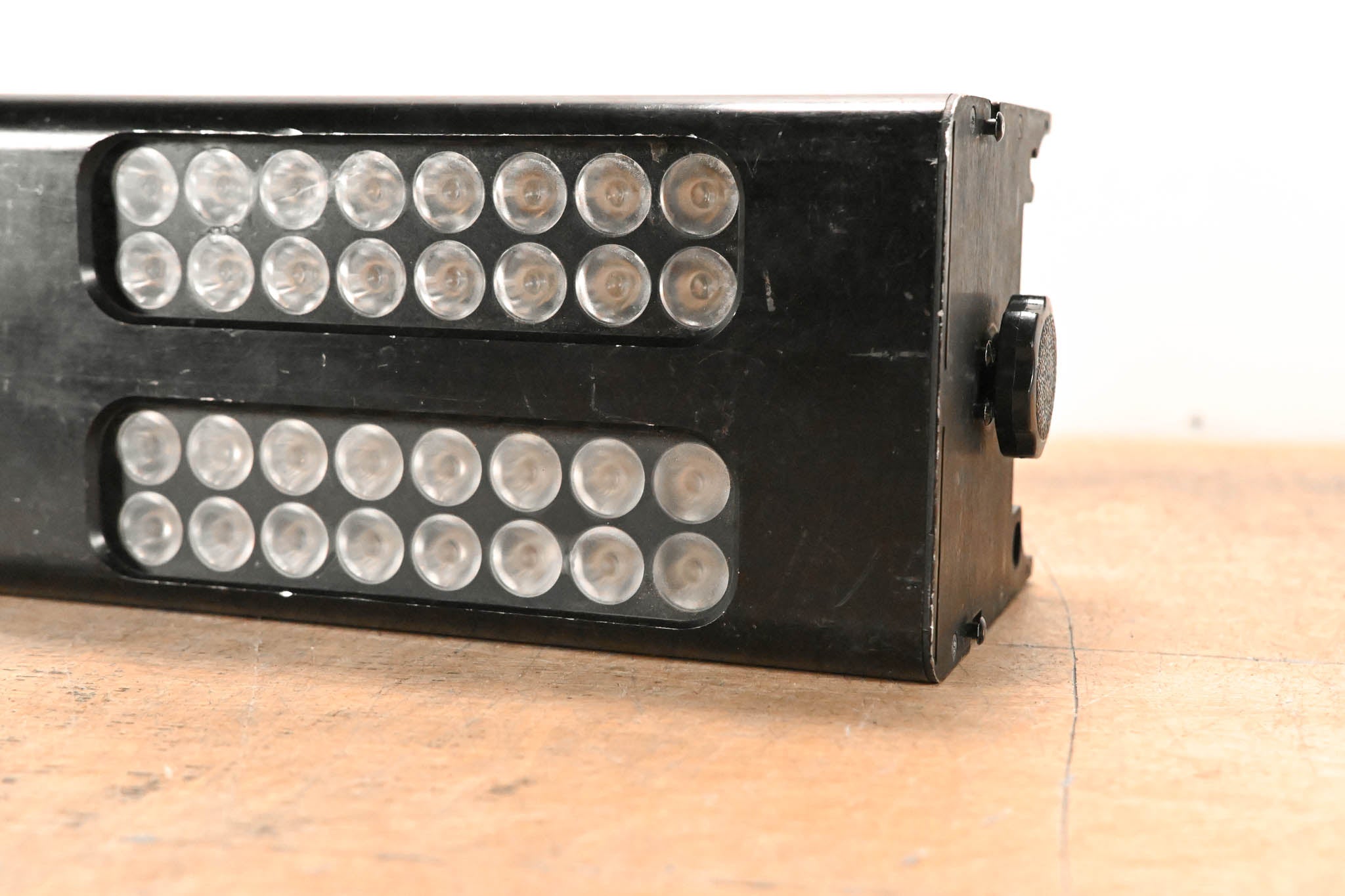 Chroma-Q CHCS2 Color Split LED Fixture