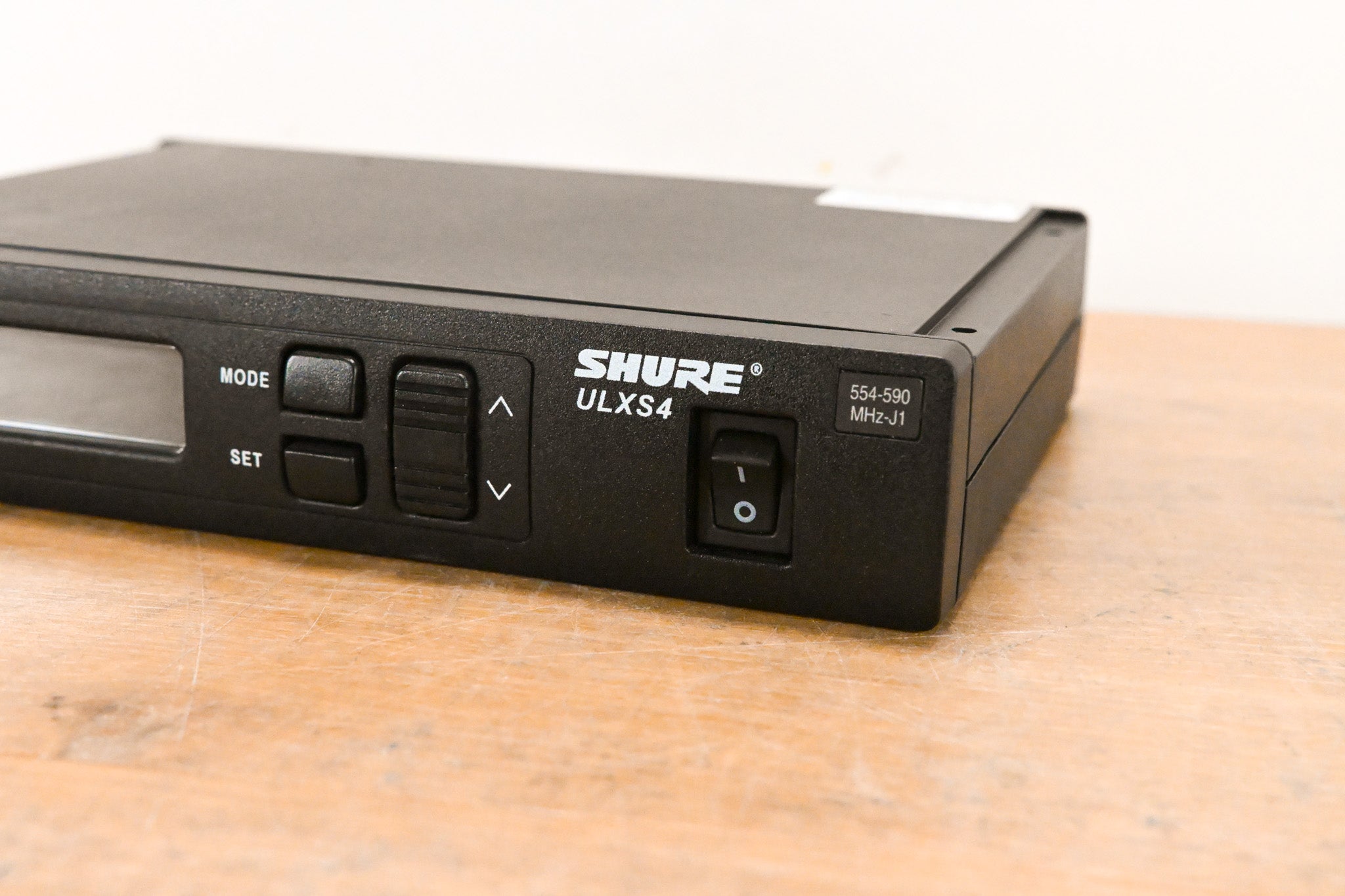Shure ULXS4 Wireless Receiver - J1 Band: 554-590 MHz (NO POWER SUPPLY)