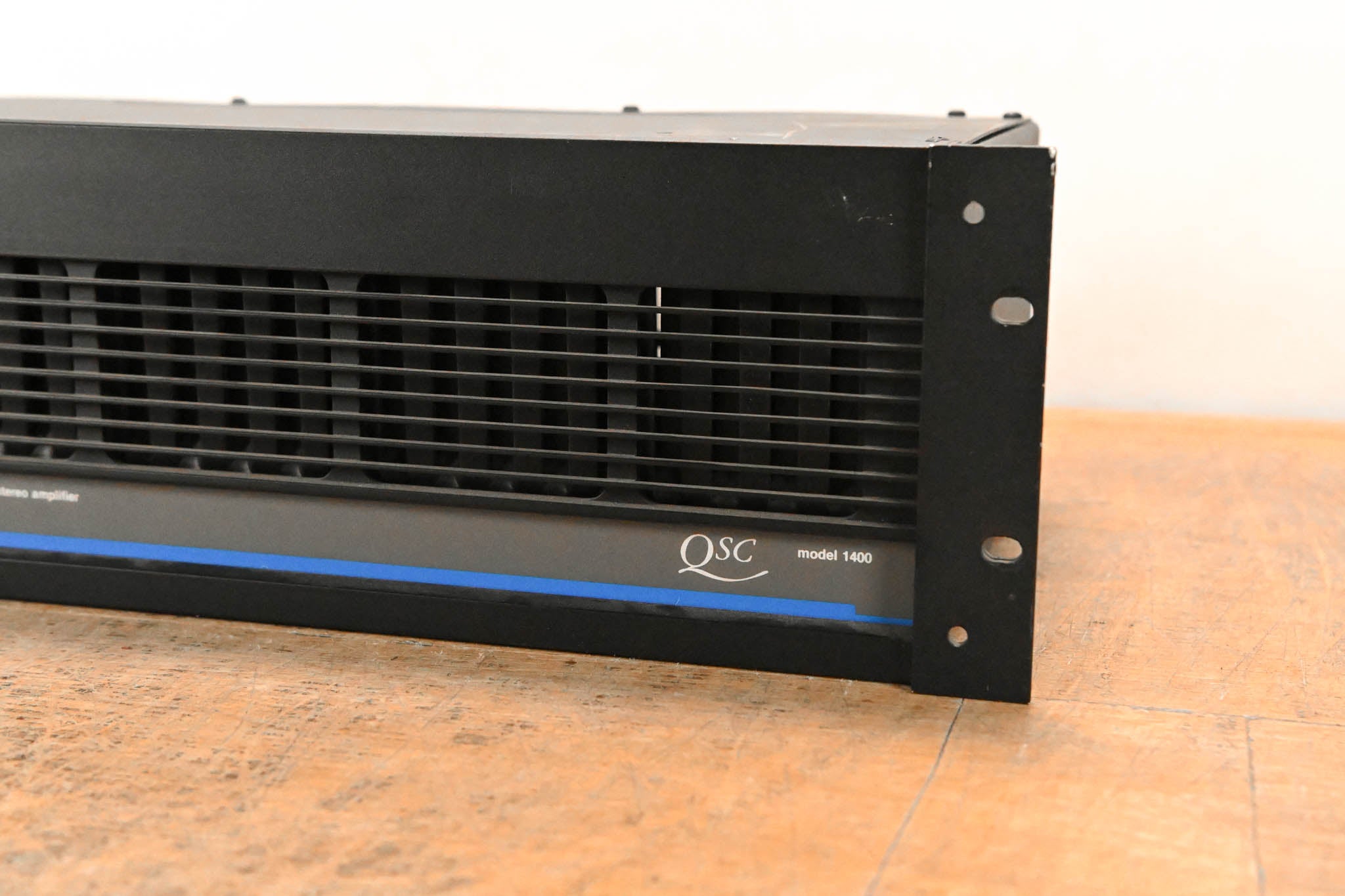 QSC Model 1400 2-Channel Power Amplifier