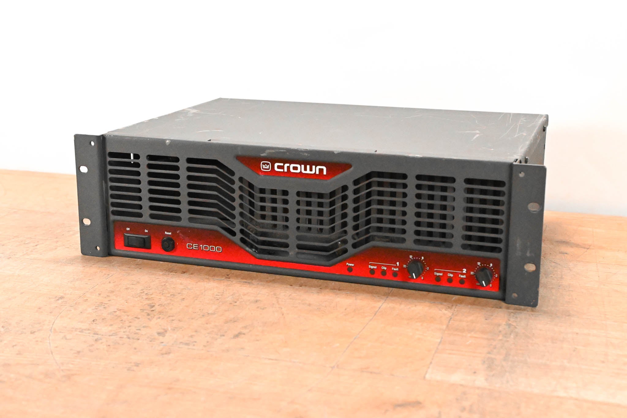 Crown CE1000 2-Channel Power Amplifier