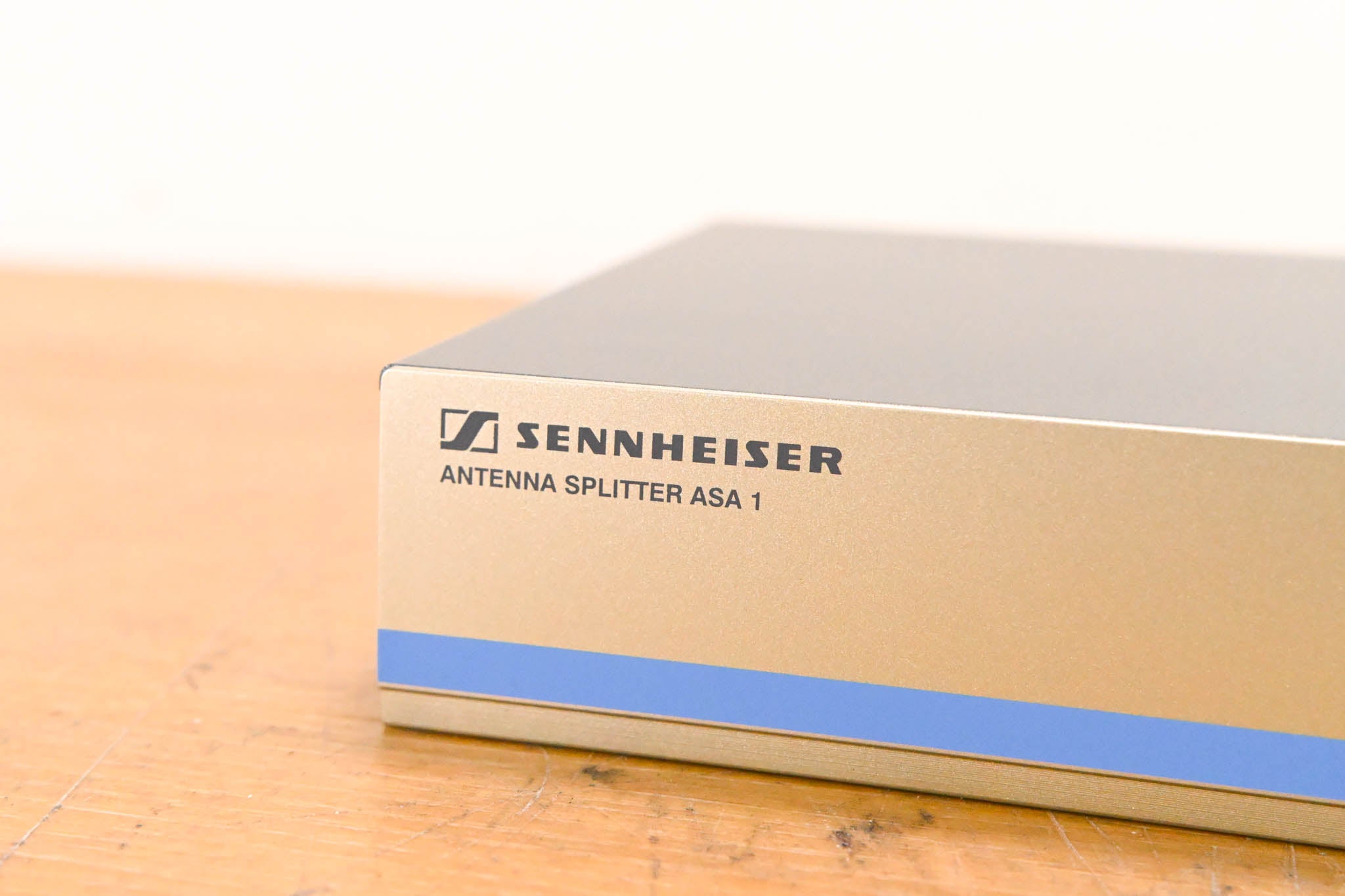Sennheiser ASA 1 Active Antenna Splitter - 470-870 MHz (NO POWER SUPPLY)