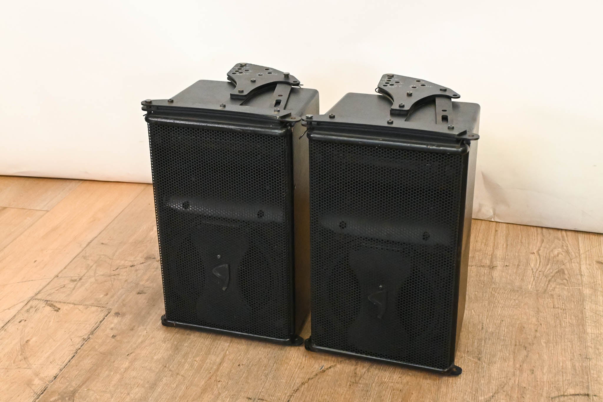 NEXO GEO S805 Compact High-Output Array Module (PAIR)